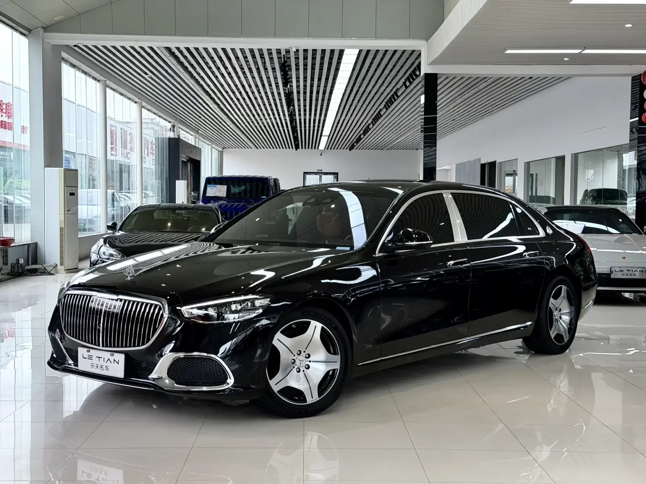 Mercedes-Benz Maybach S-Class
