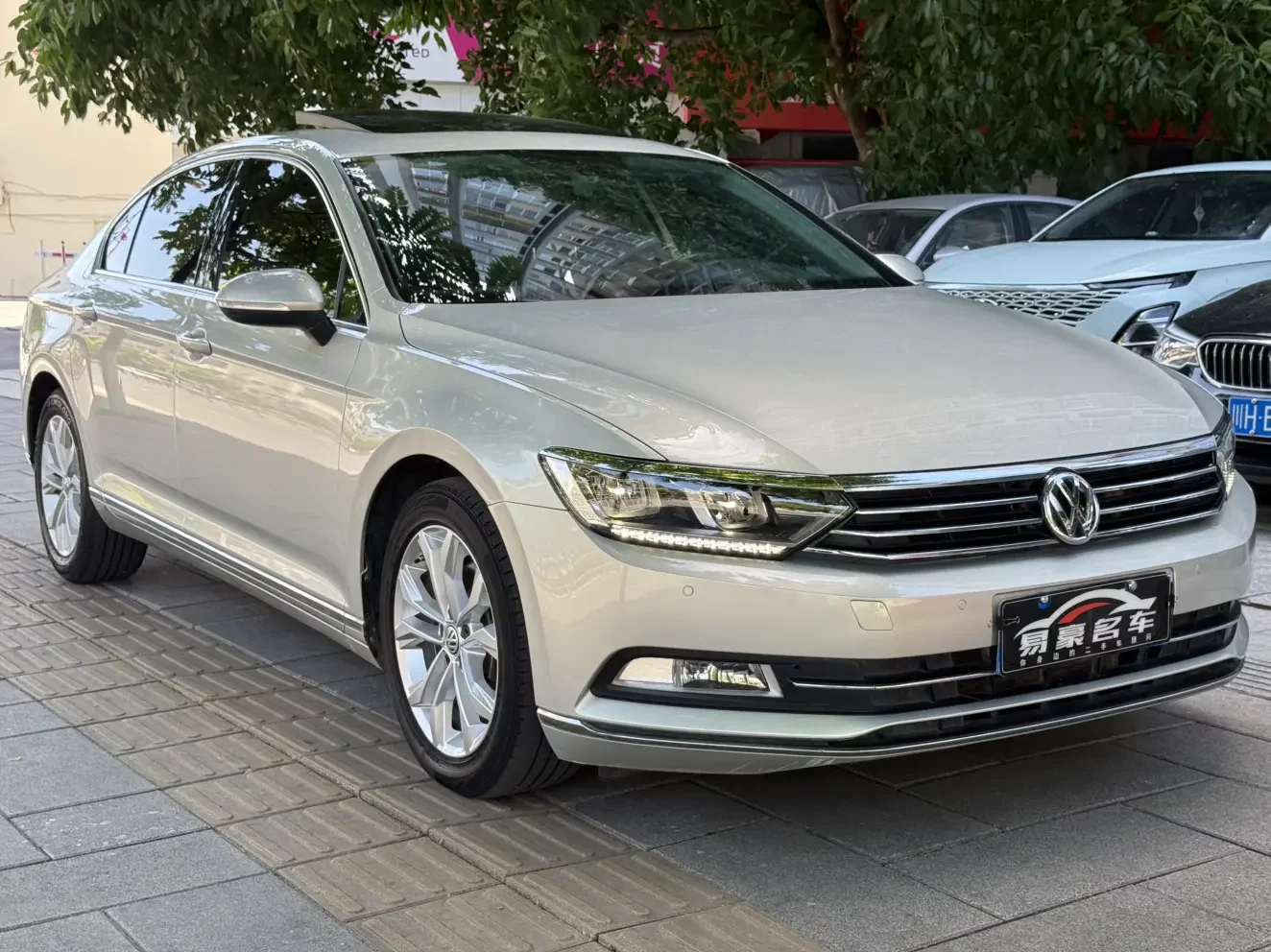 Volkswagen Magotan