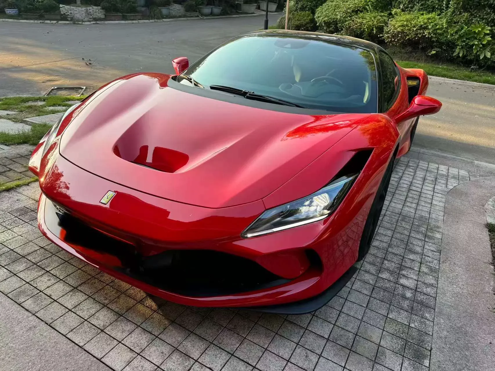 Ferrari F8