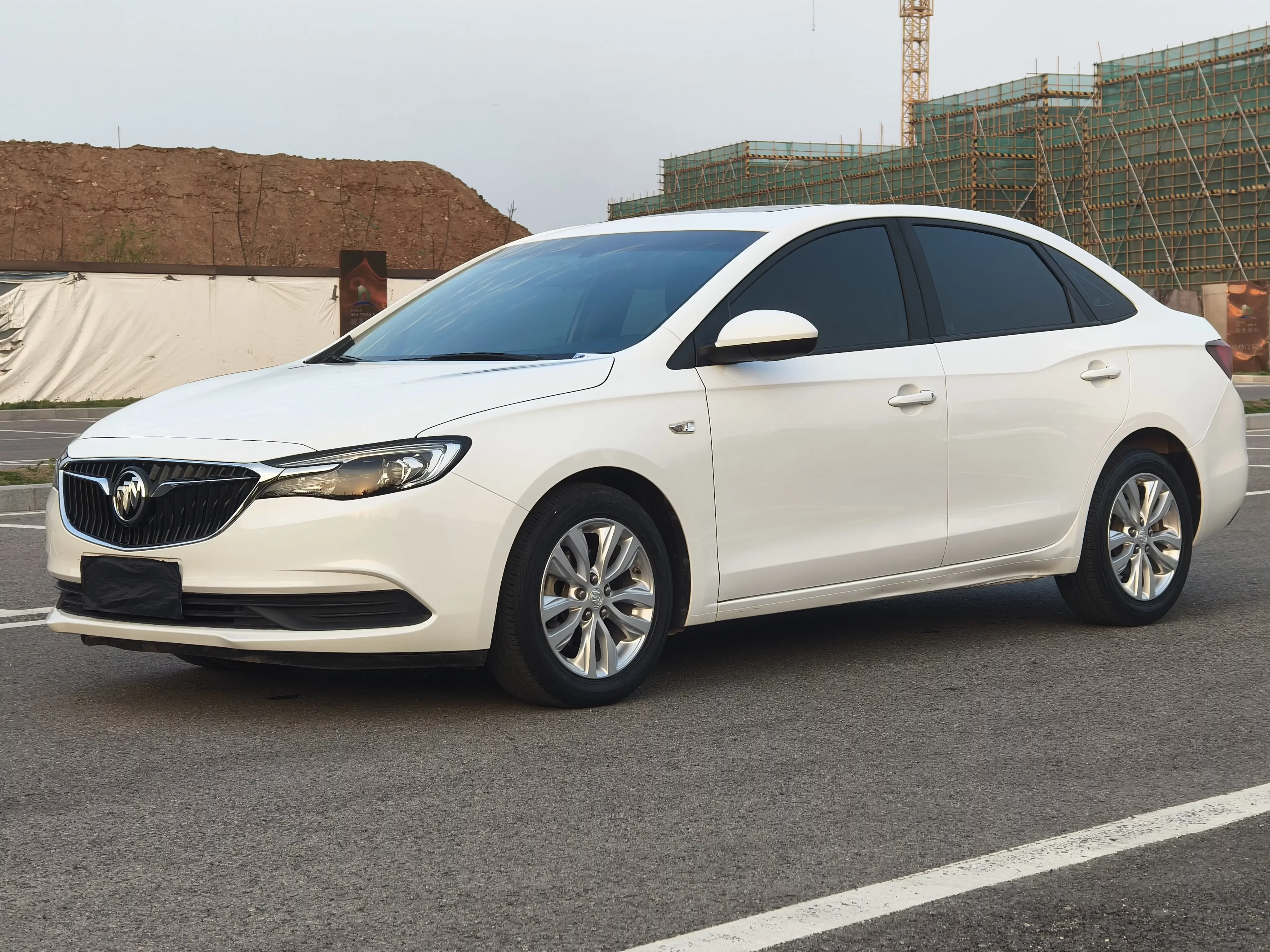 Buick Yinglang