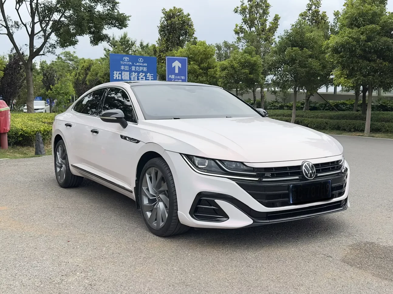 Volkswagen Arteon