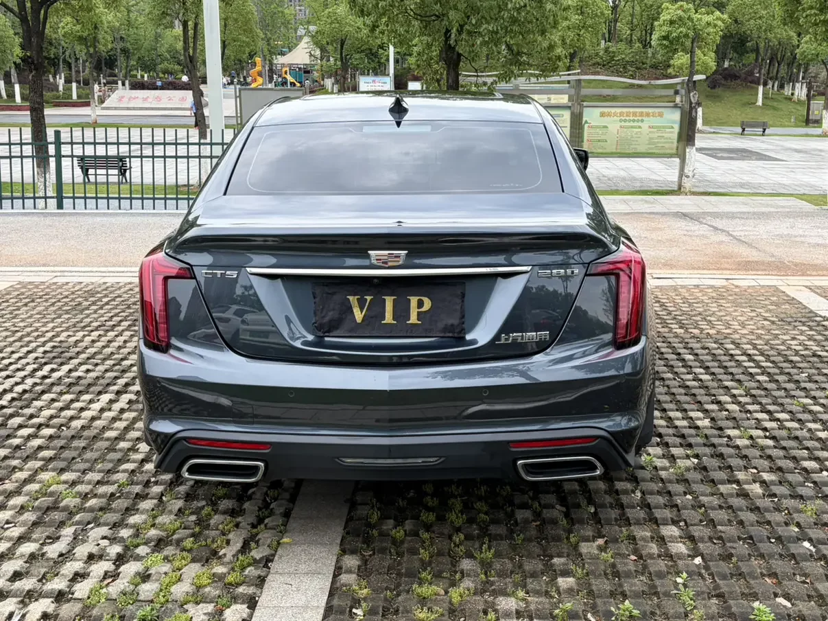 Cadillac CT5