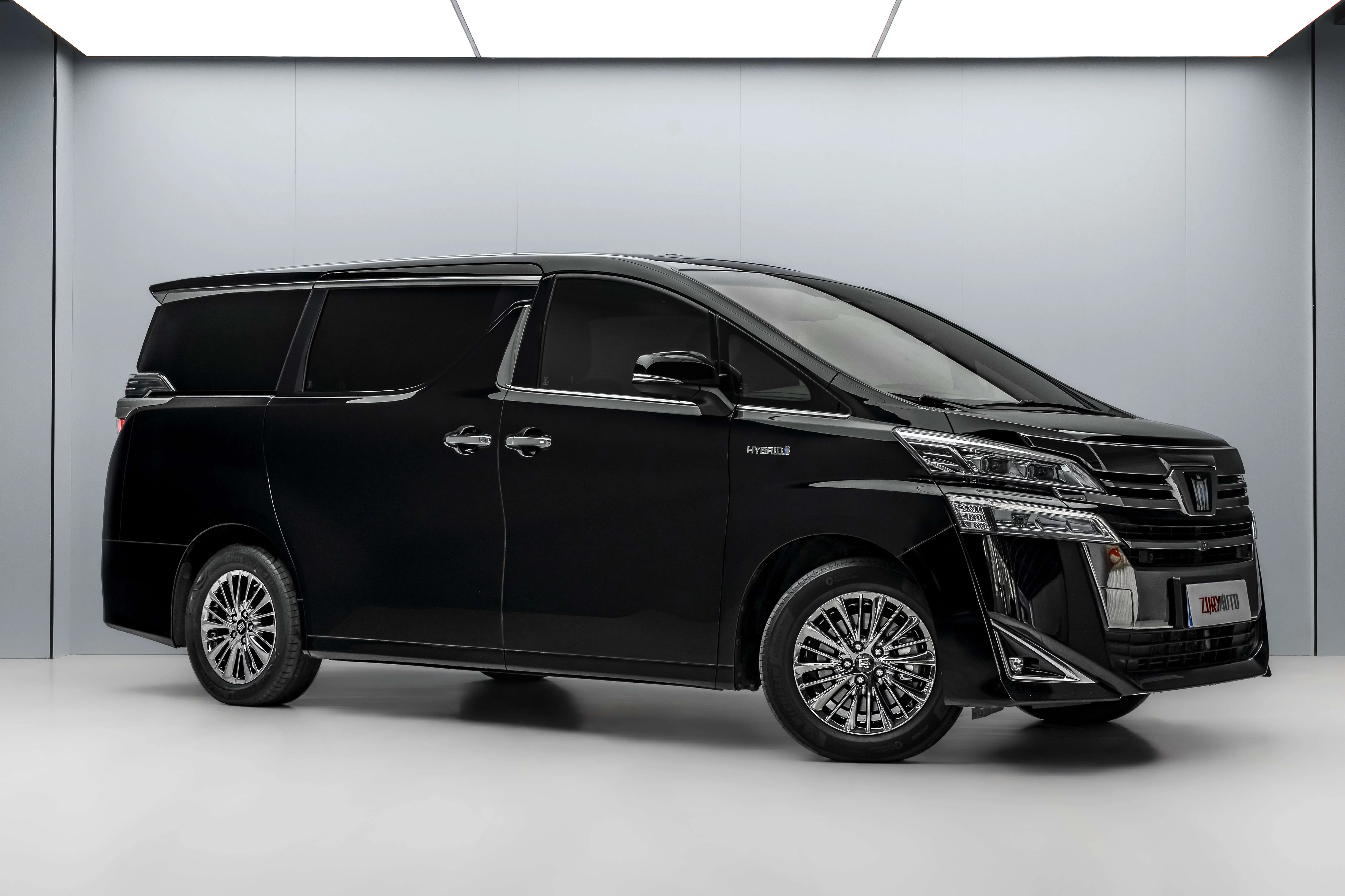 Toyota Crown Wellfire