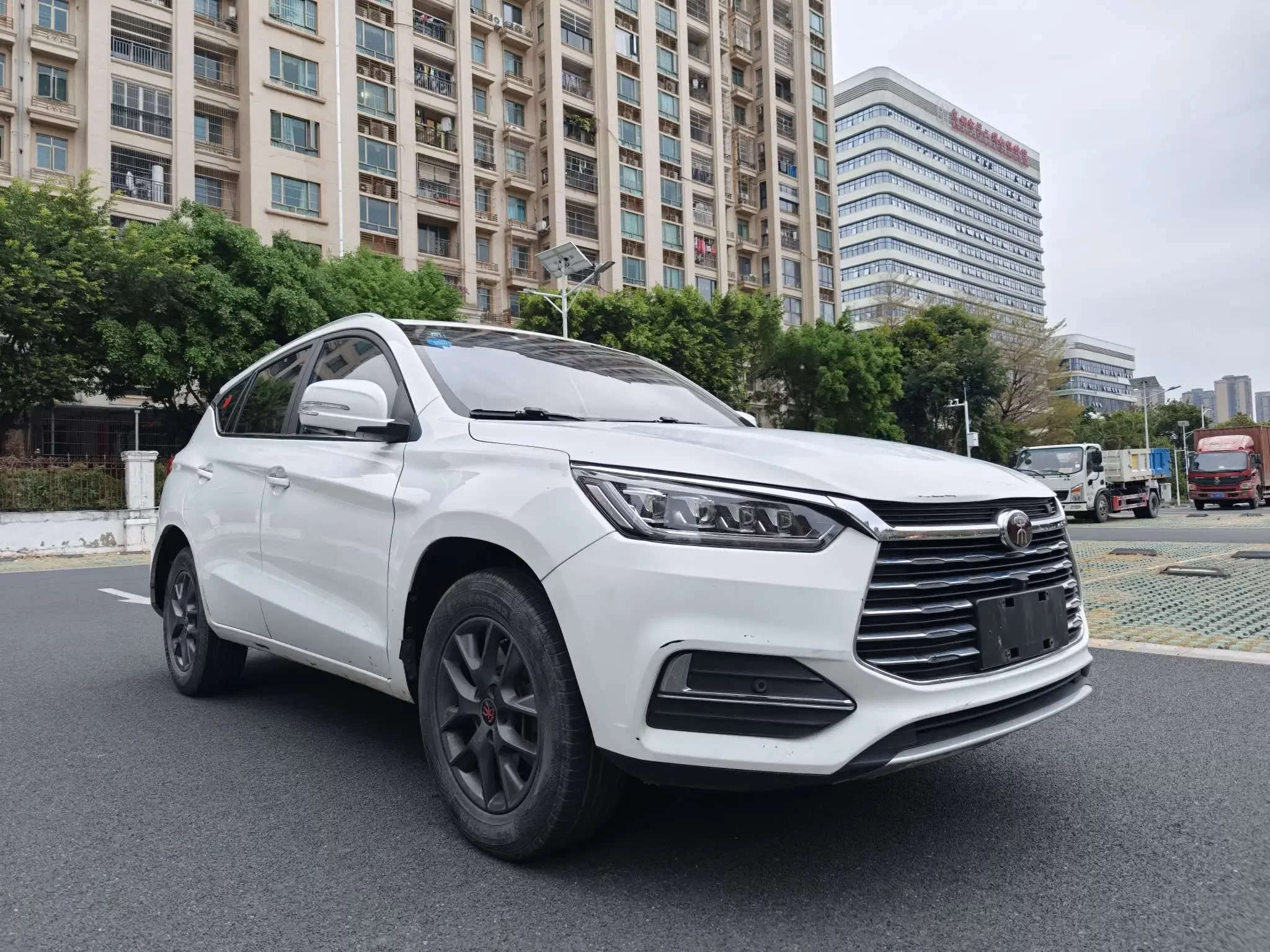 BYD Song