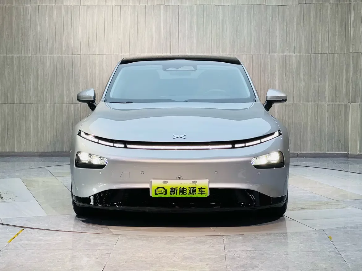 Xpeng P7