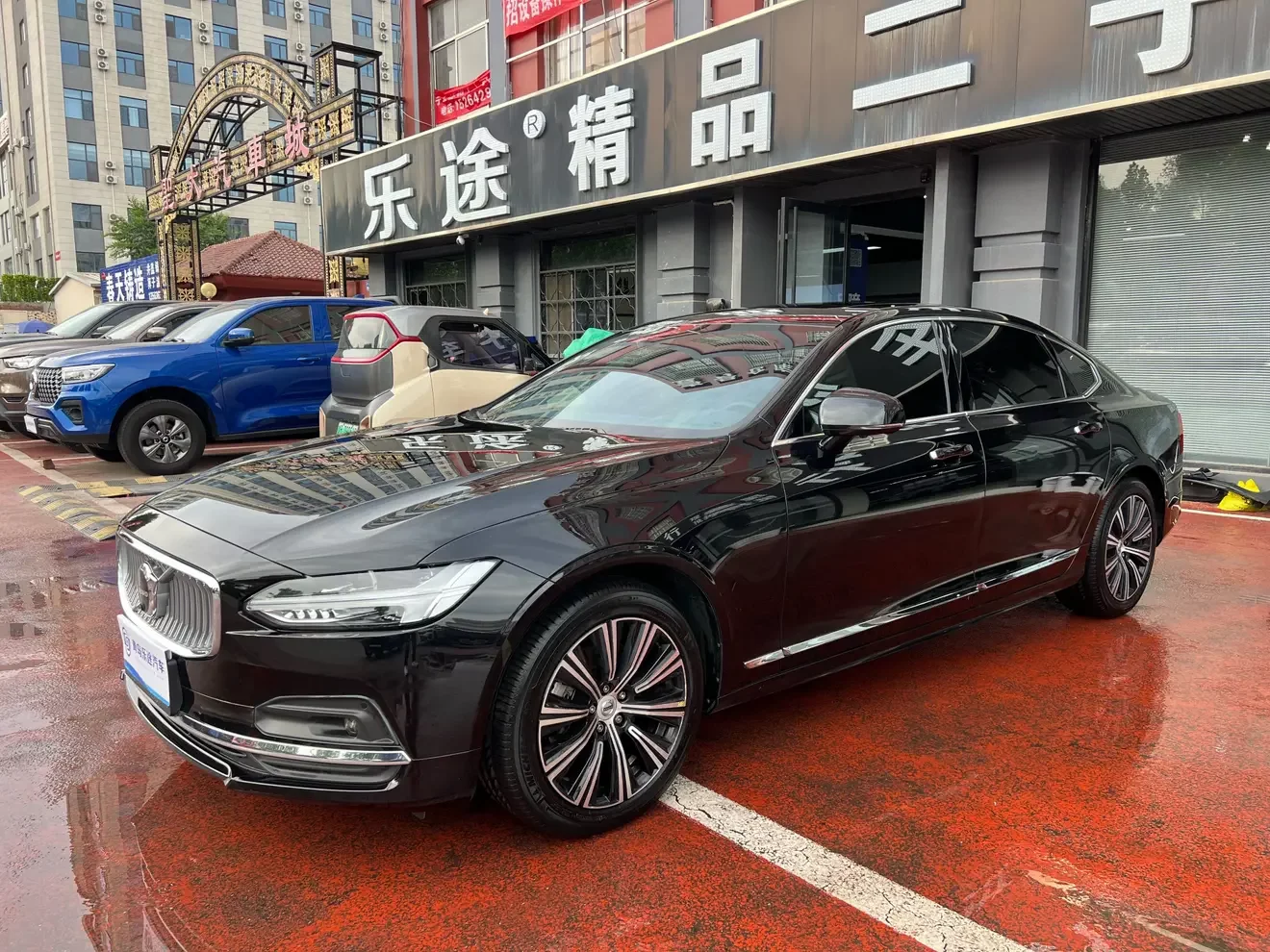 Volvo S90