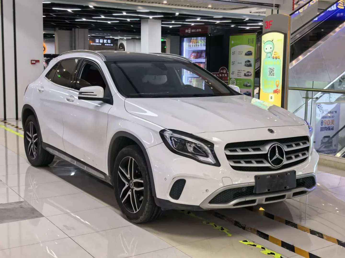 Mercedes-Benz GLA