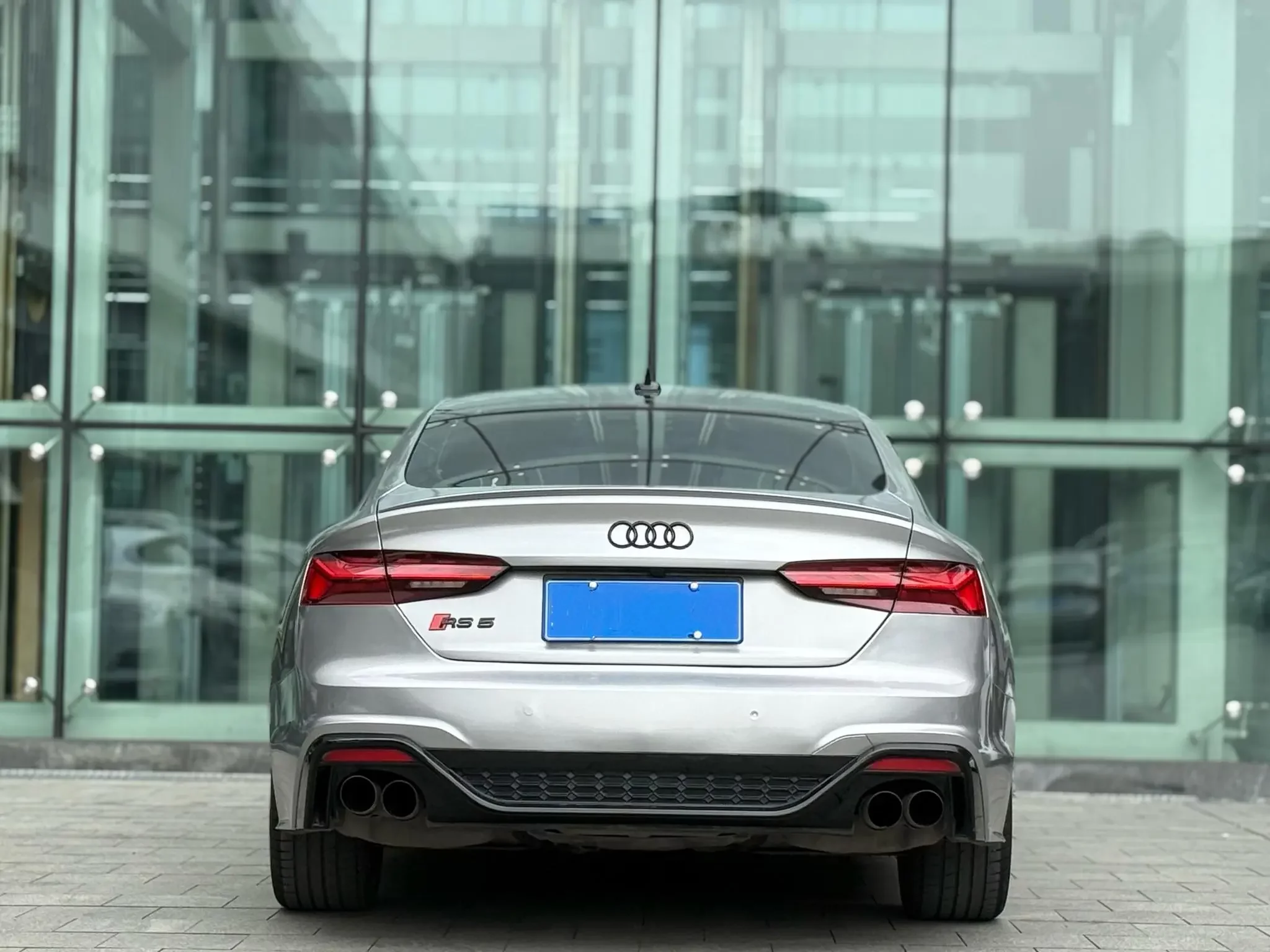 Audi S5