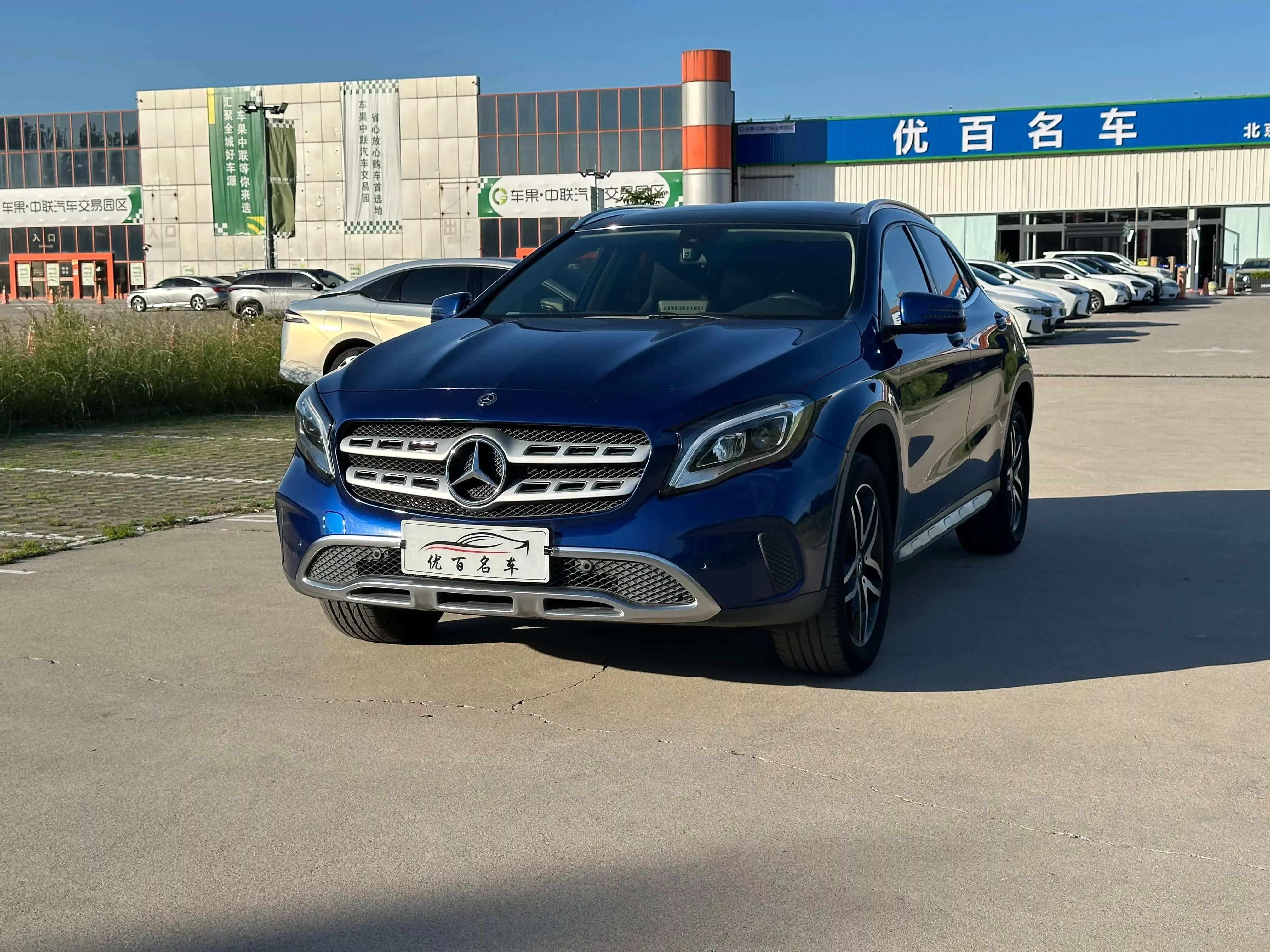 Mercedes-Benz GLA