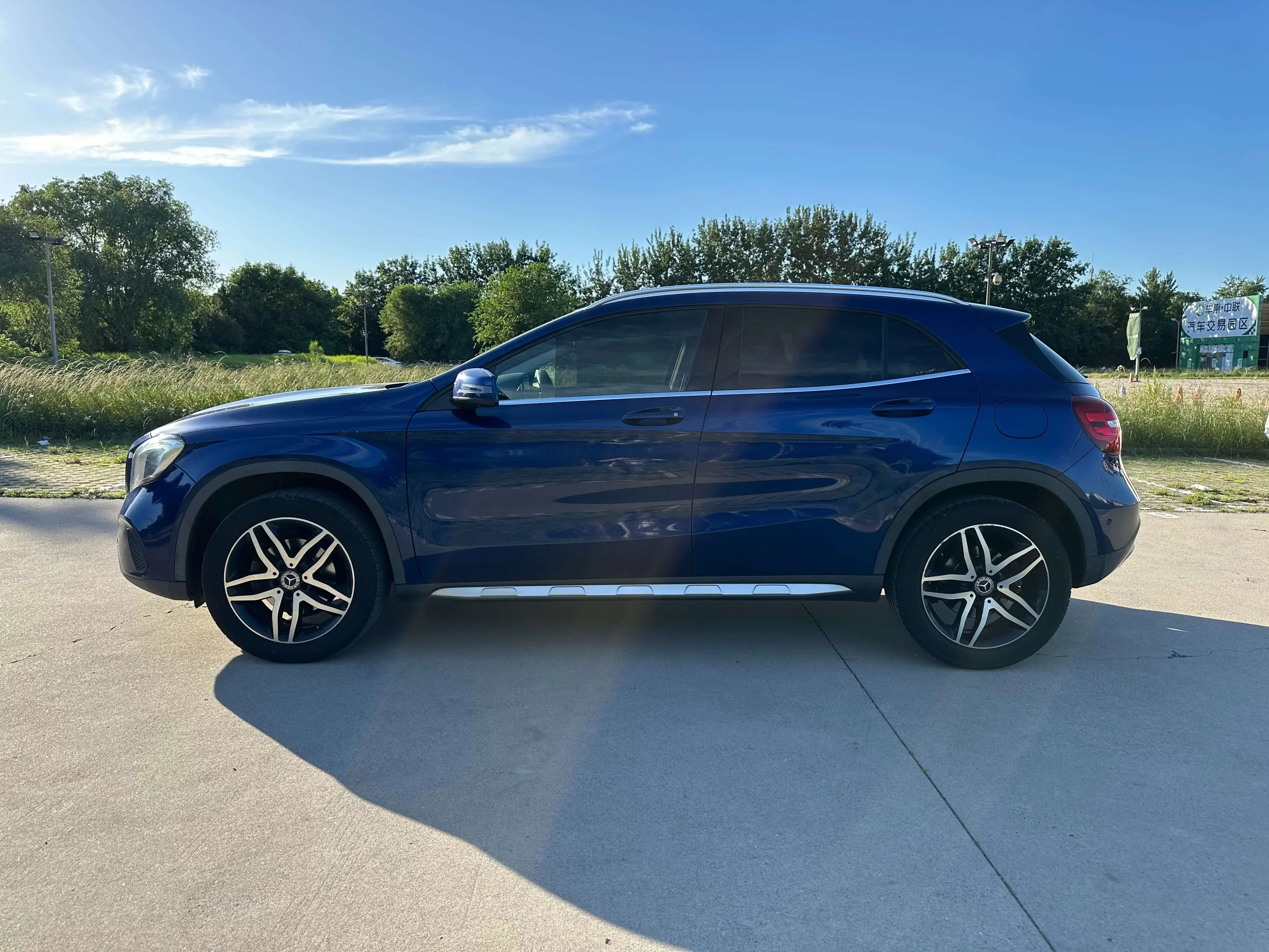 Mercedes-Benz GLA