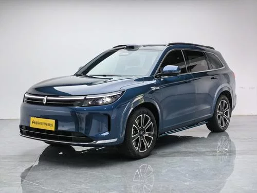 AITO M7 (Wenjie M7)  из Китая