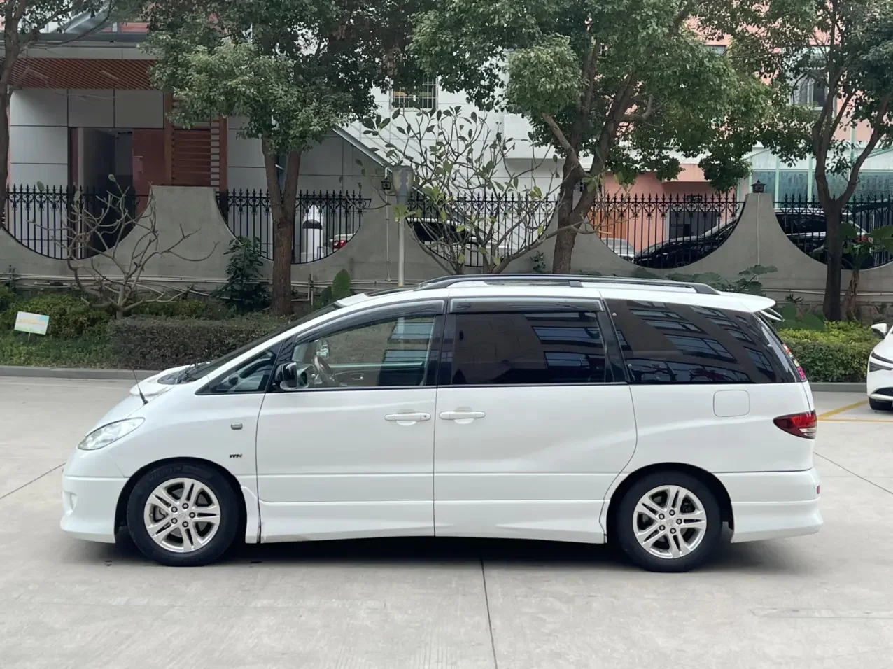 Toyota Previa