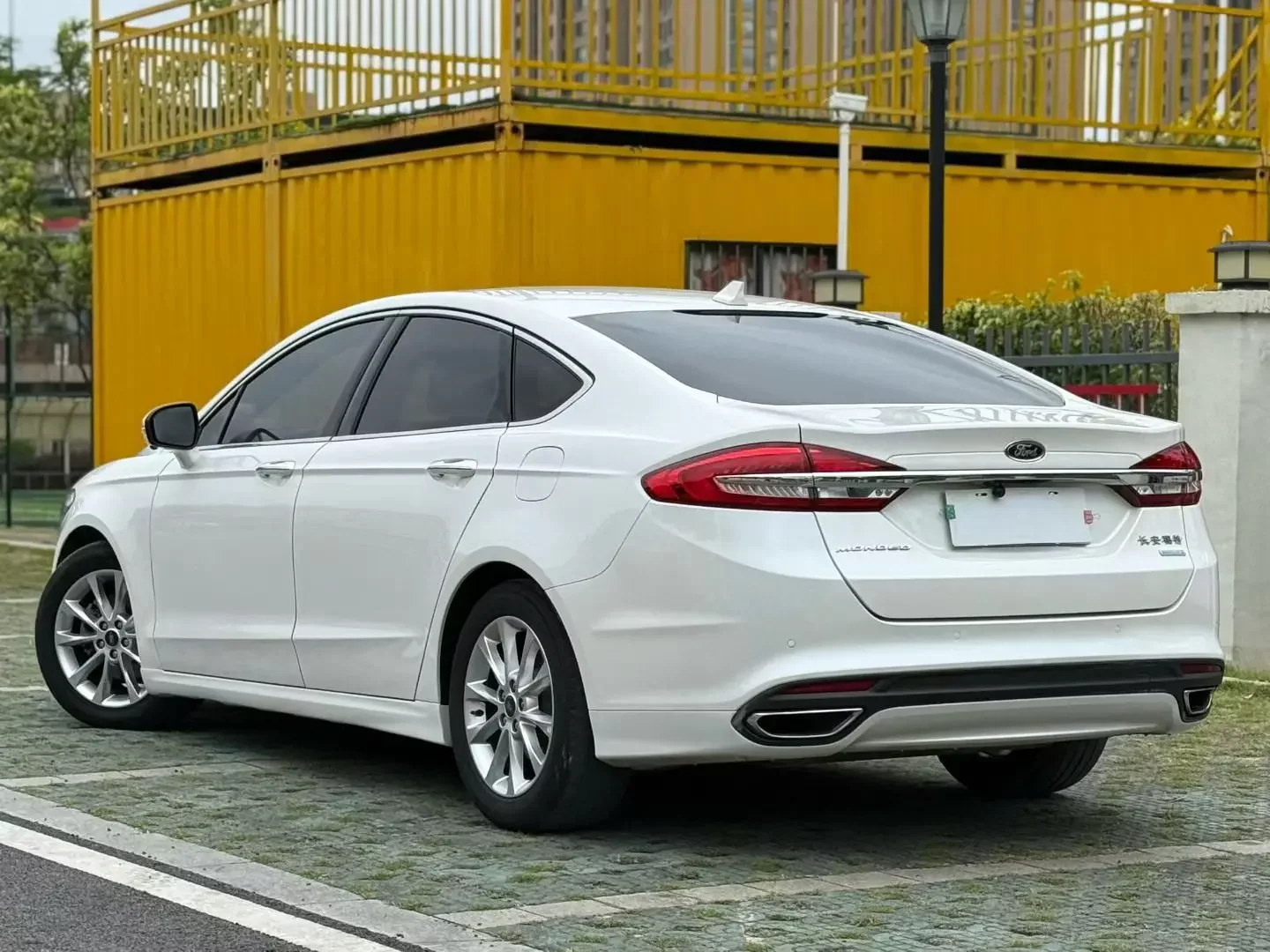 Ford Mondeo