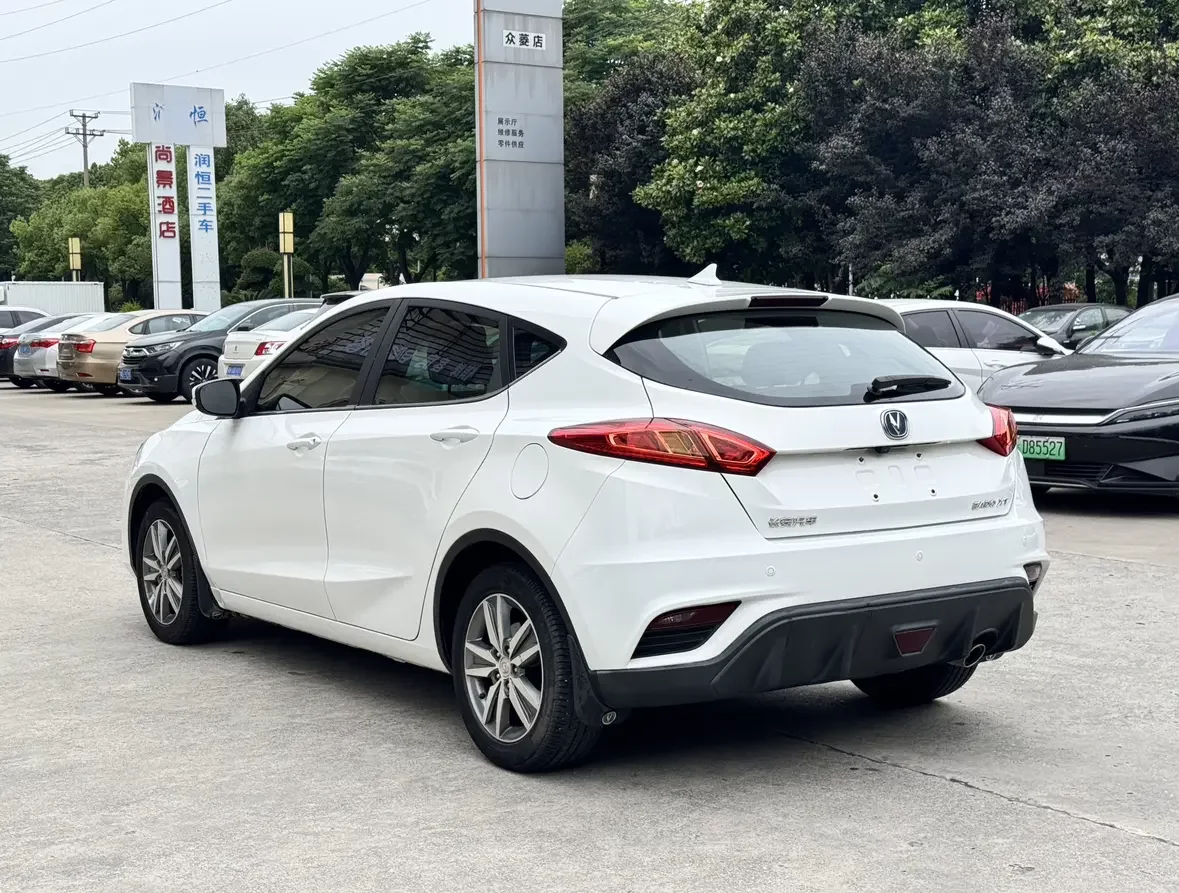 Changan Eado XT