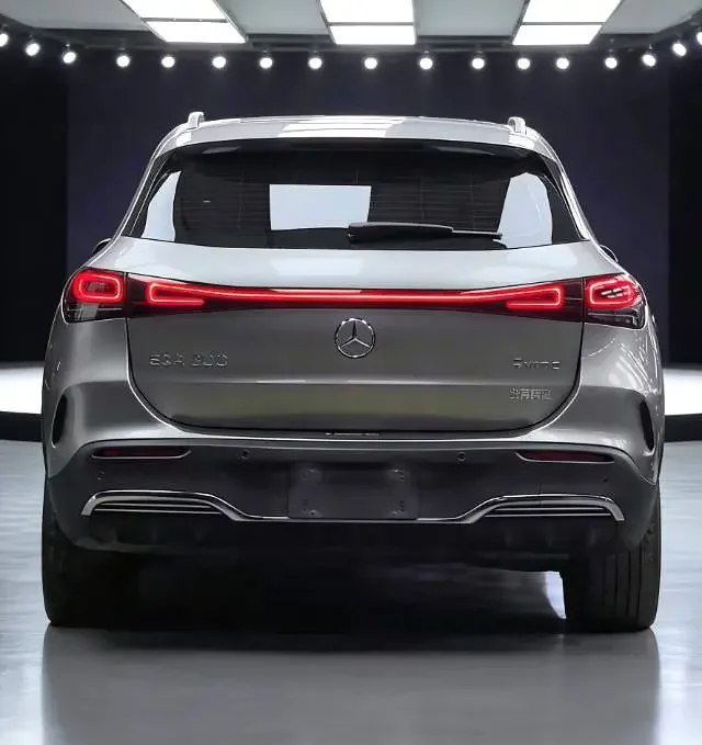 Mercedes-Benz EQA