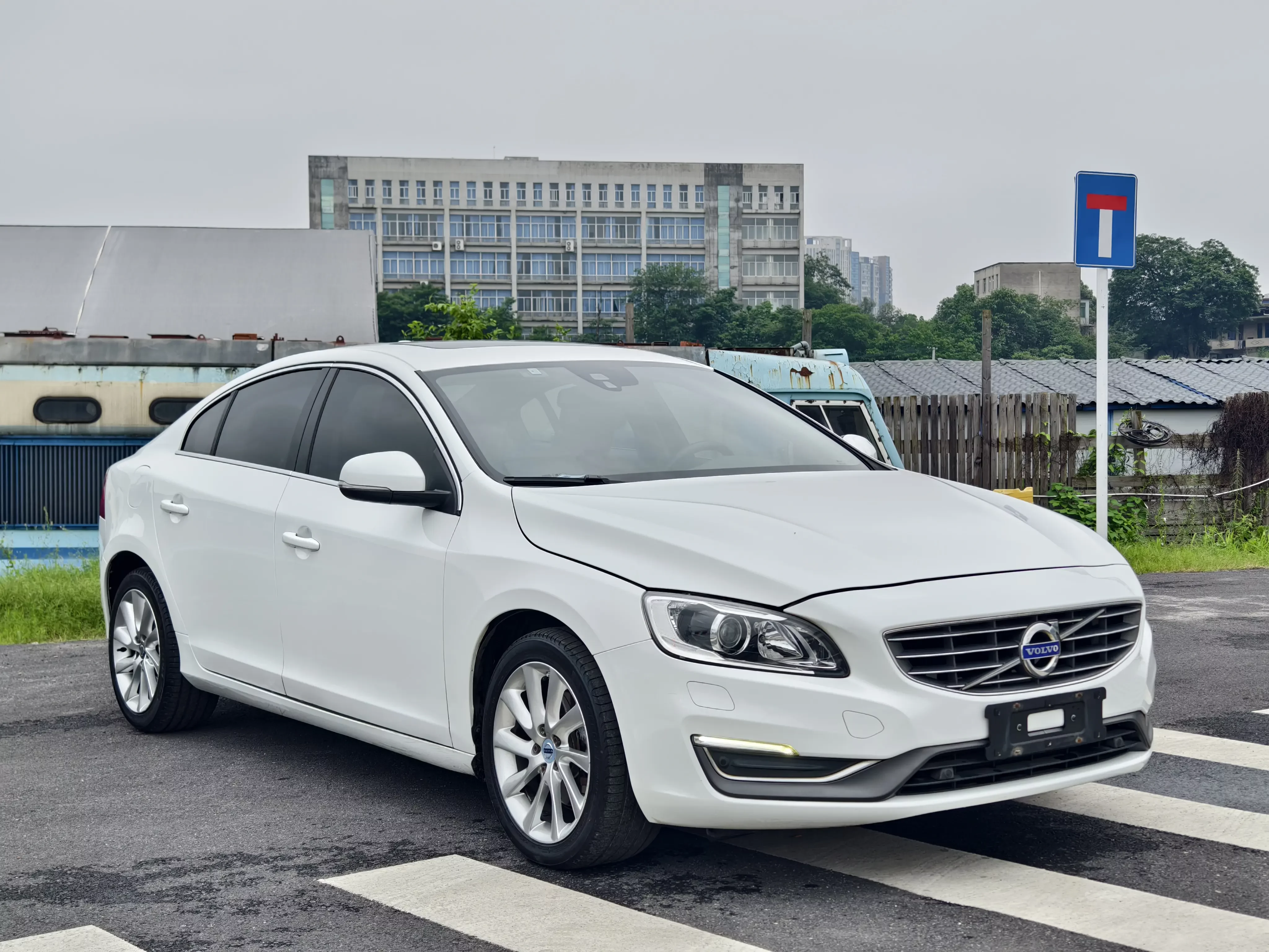 Volvo S60
