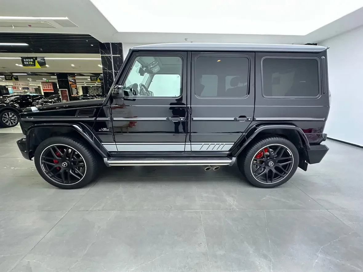Mercedes-Benz G Class