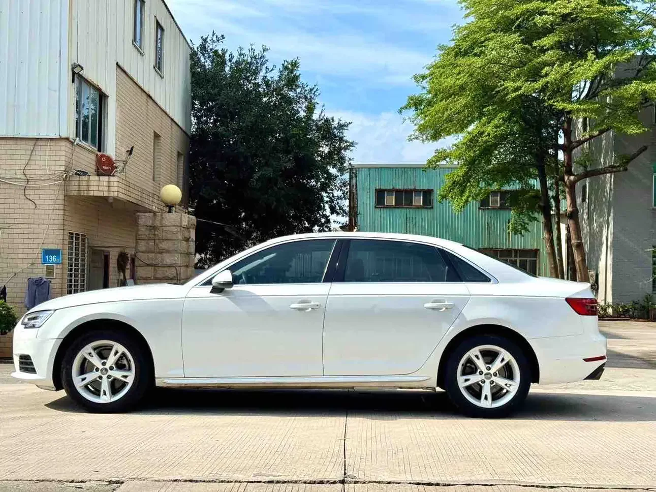 Audi A4L