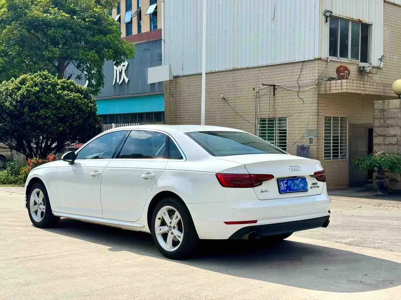 Audi A4L