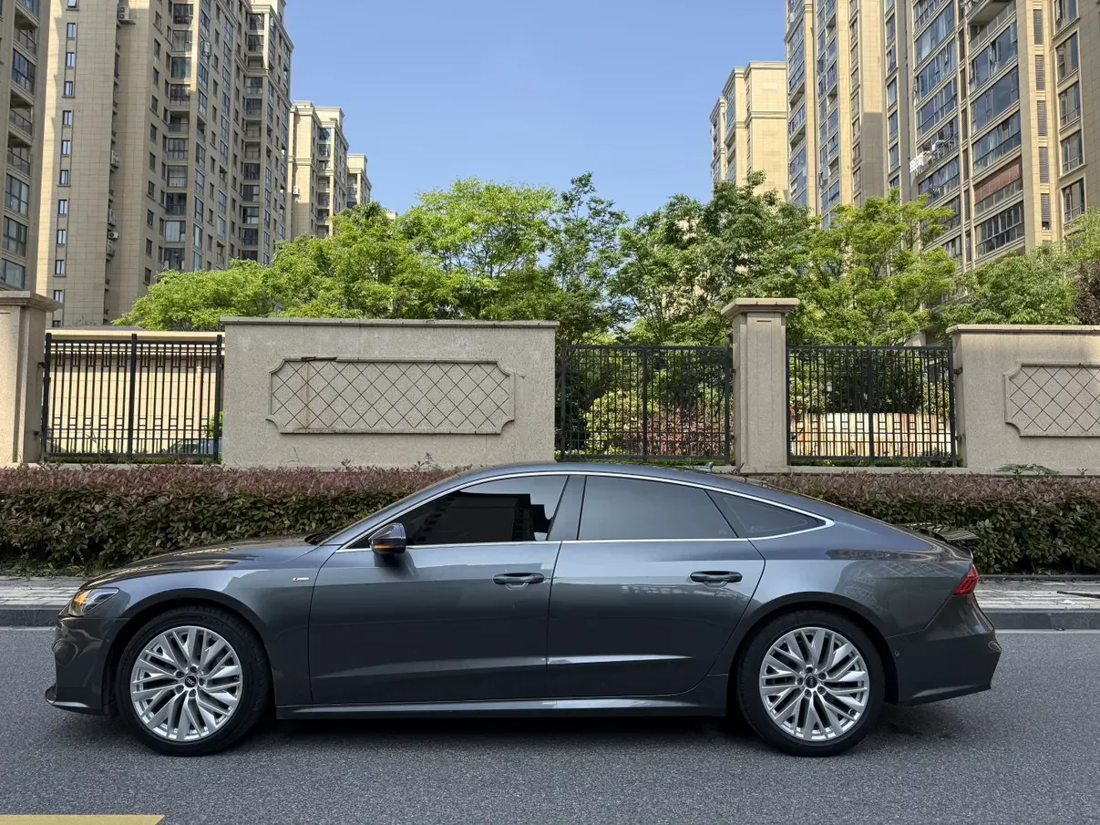 Audi A7