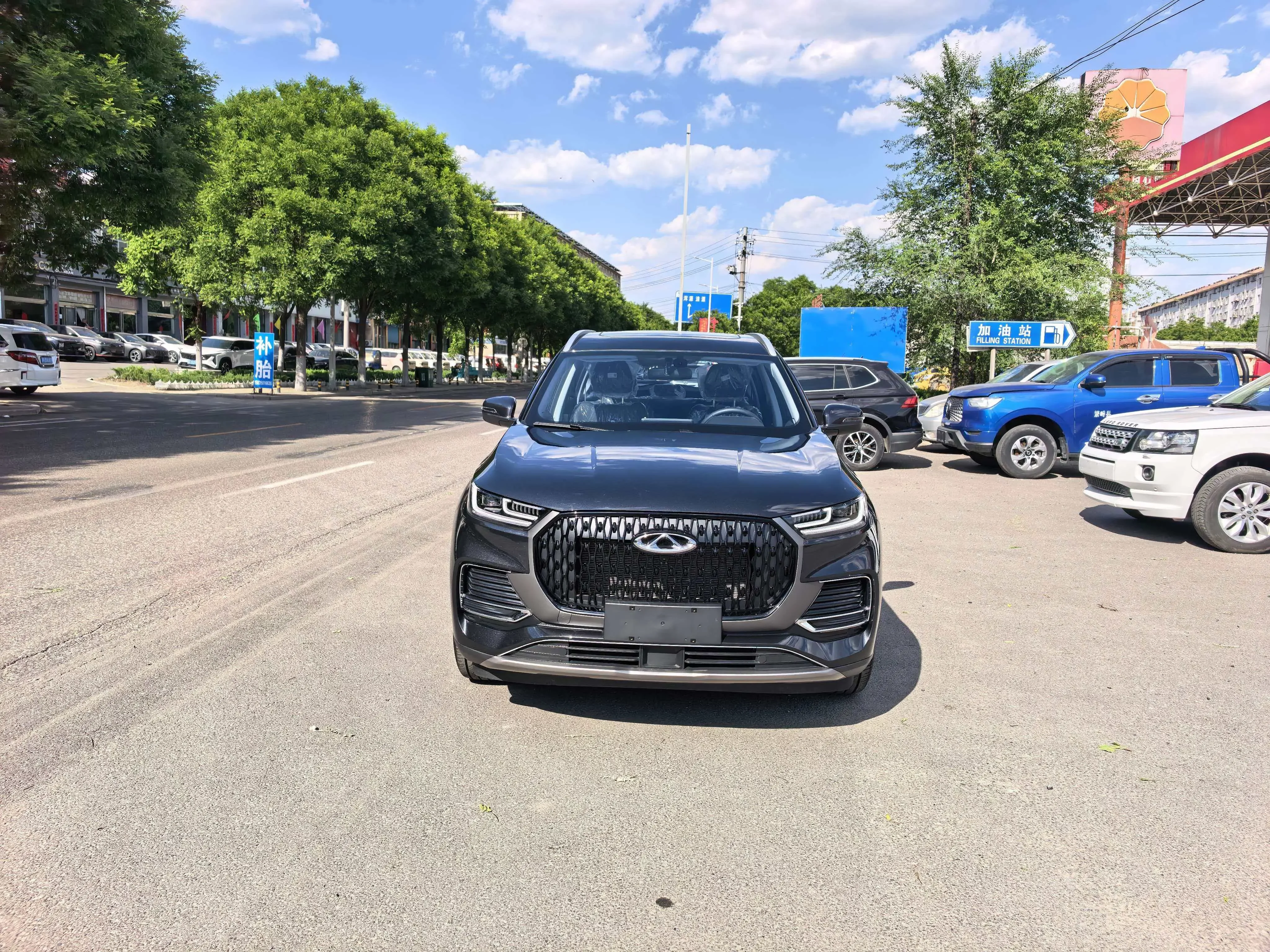 Chery Tiggo 8