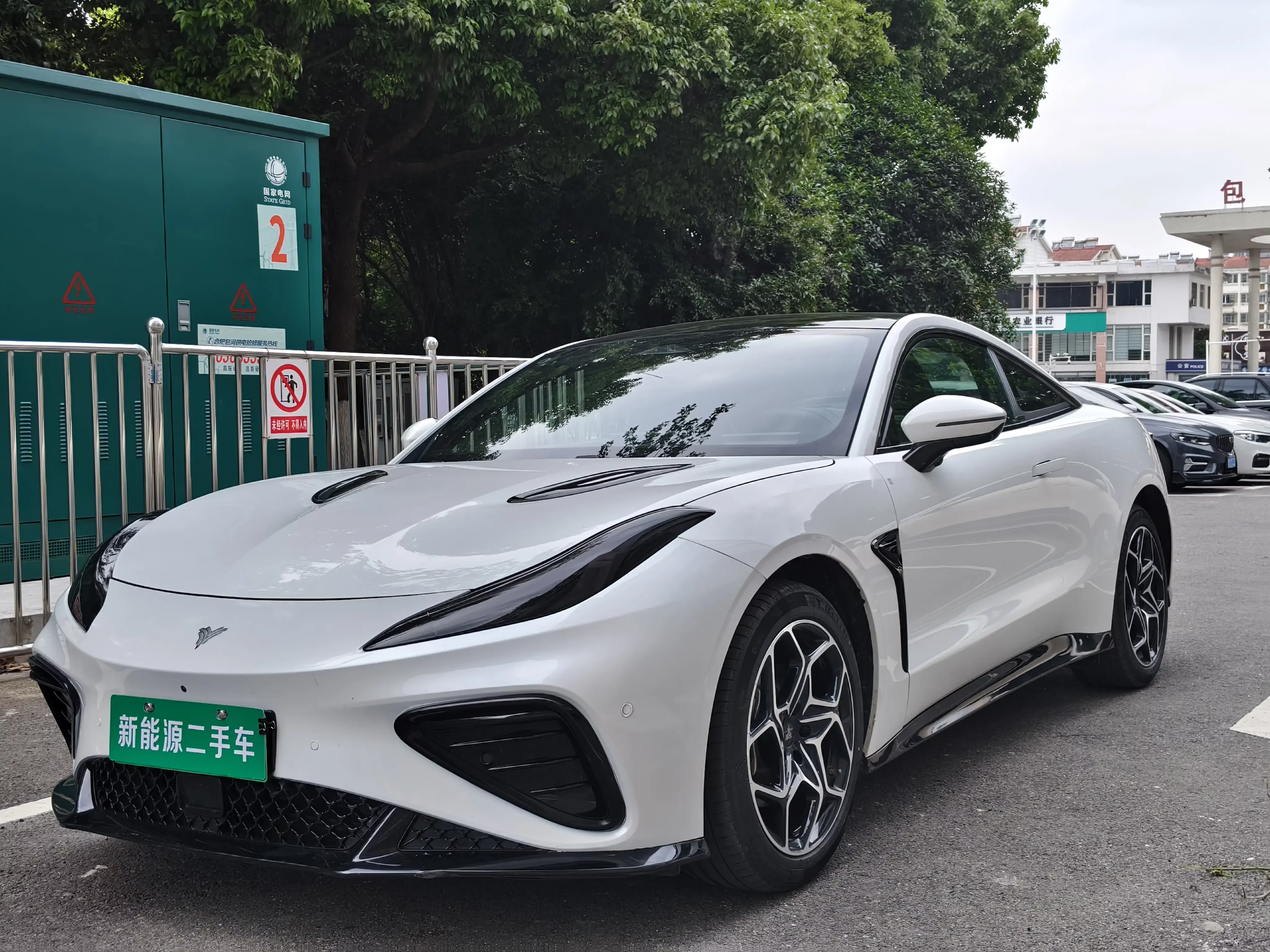 NETA Nezha GT
