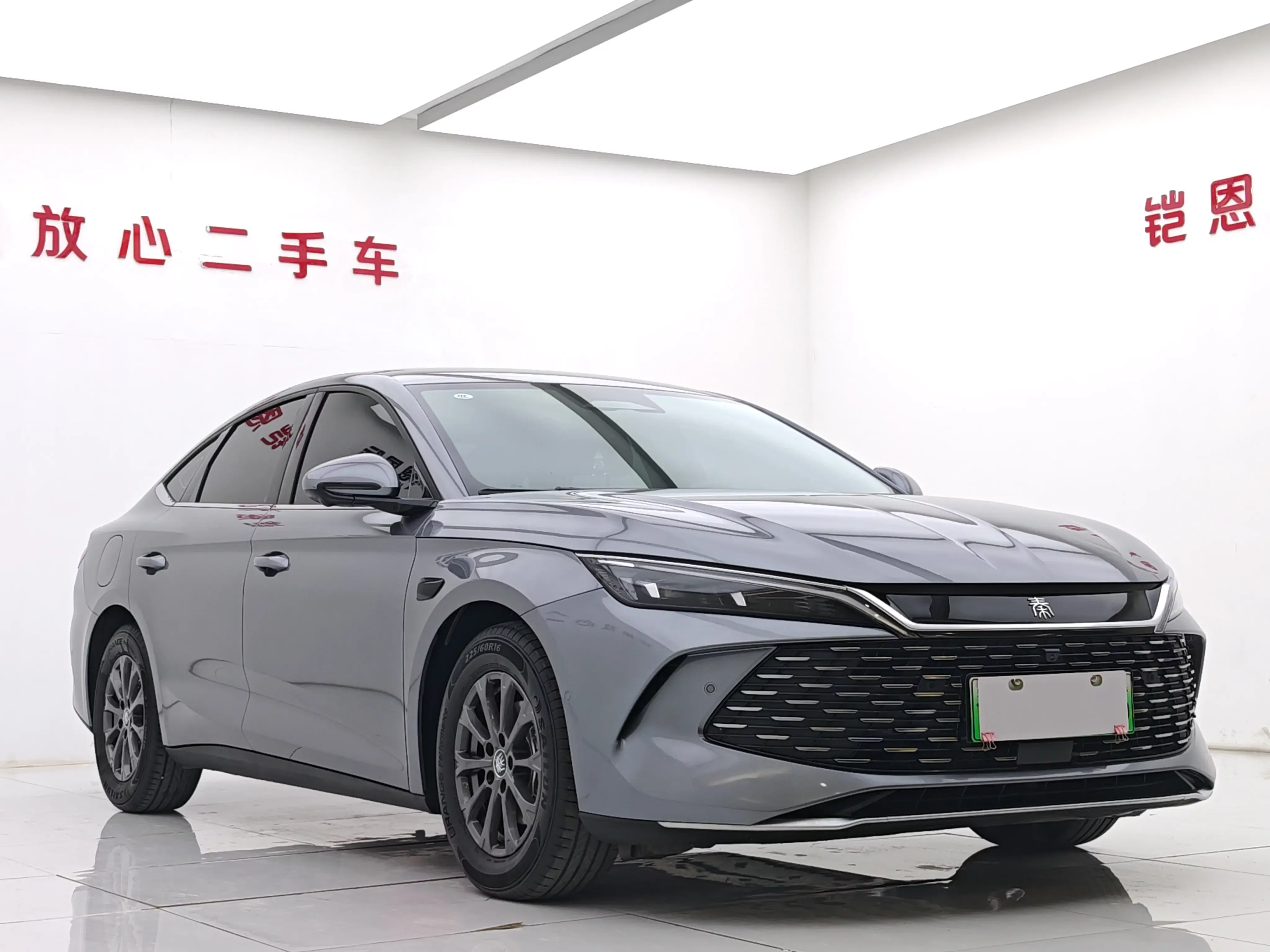 BYD Qin L DM