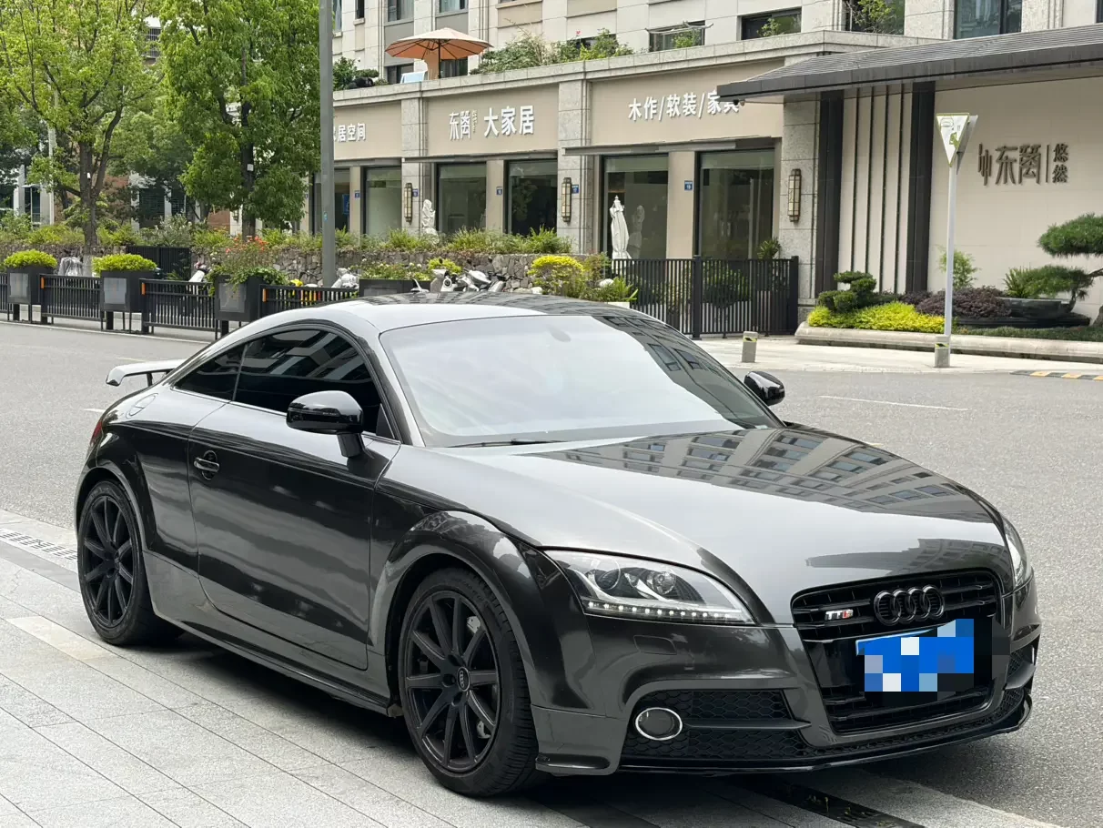 Audi TT