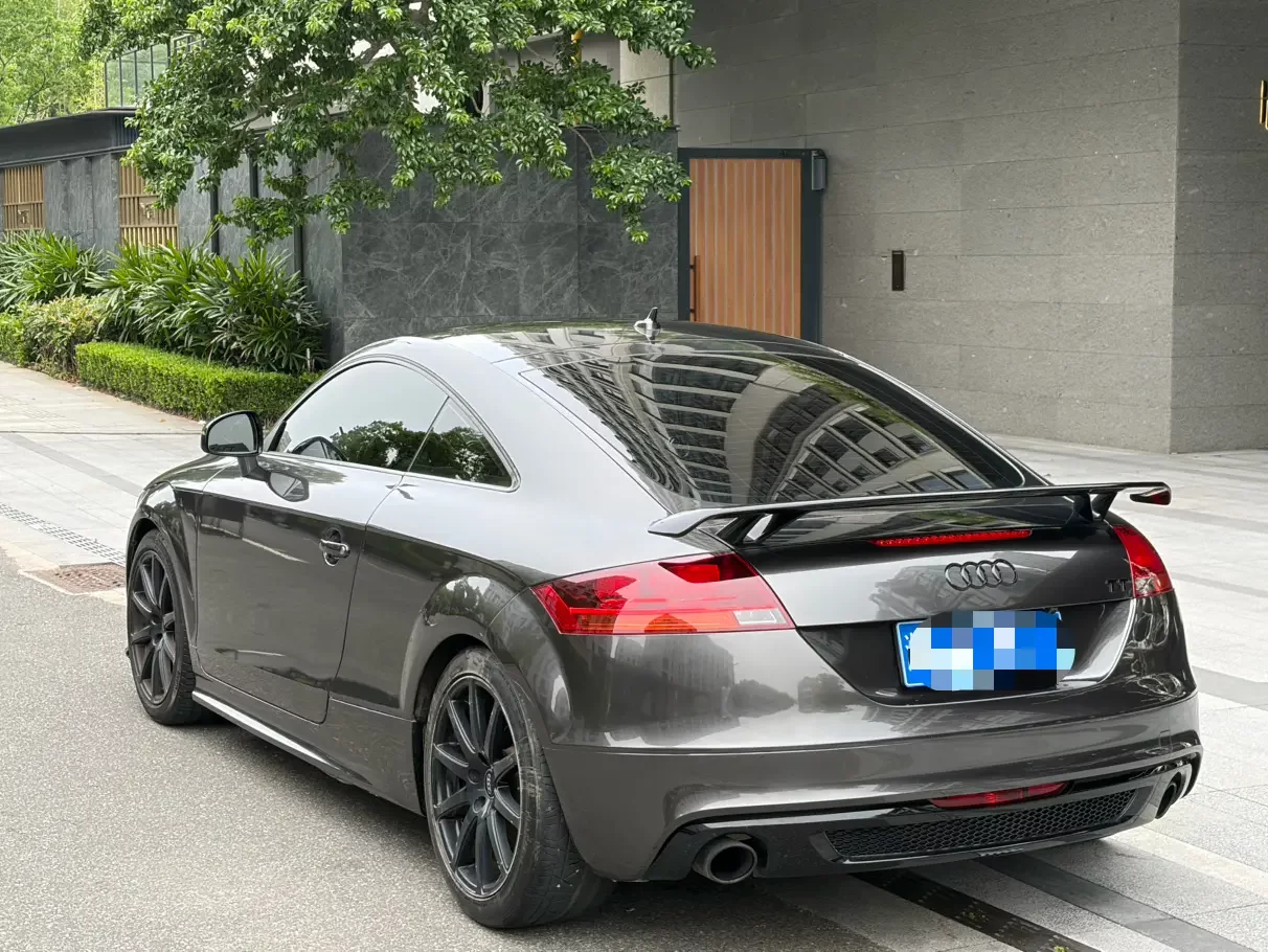 Audi TT
