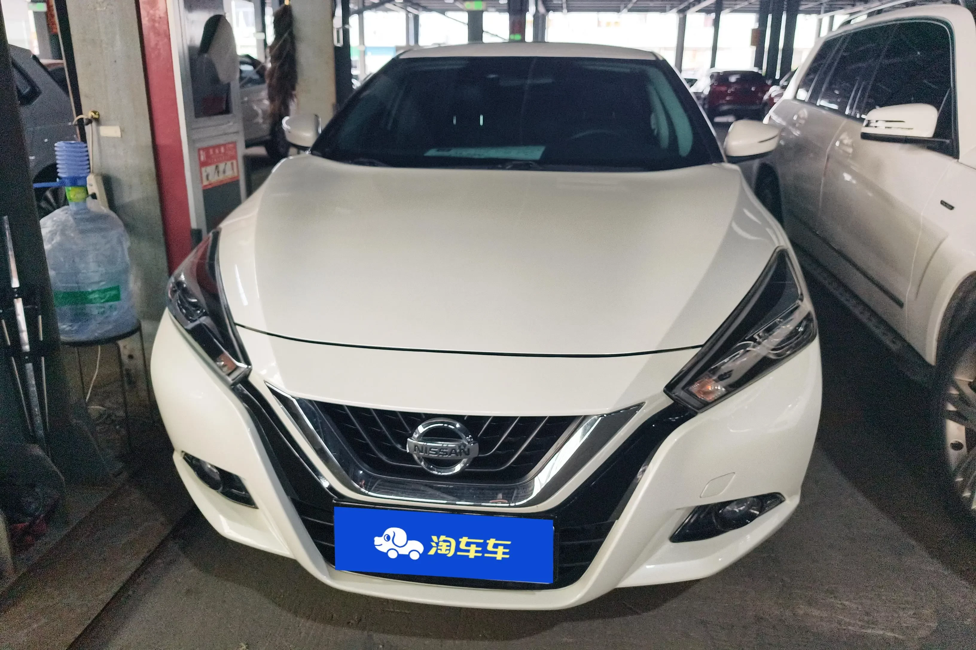 Nissan bluebird