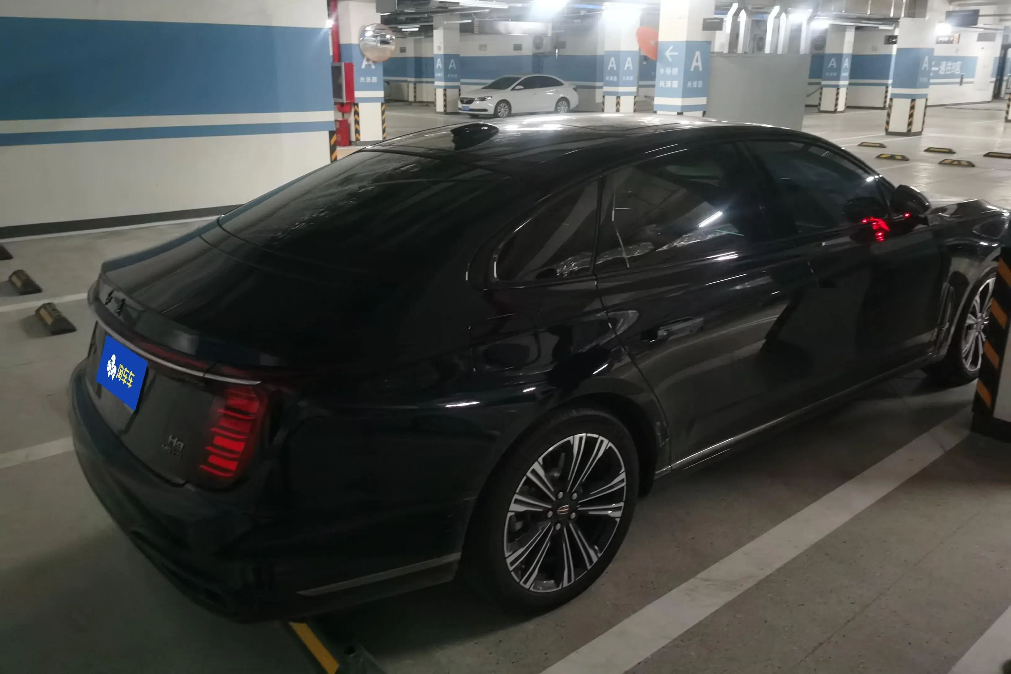 Hongqi H9