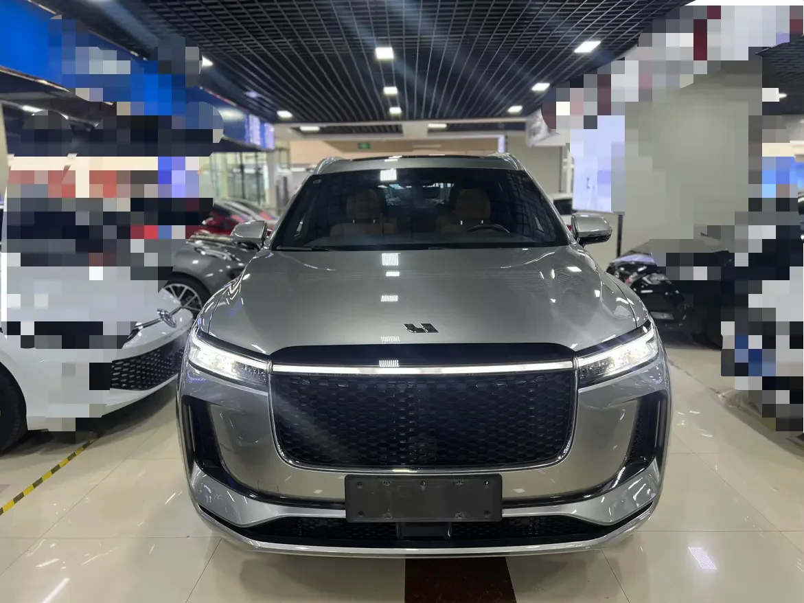 Li ONE (Ideal ONE)  из Китая