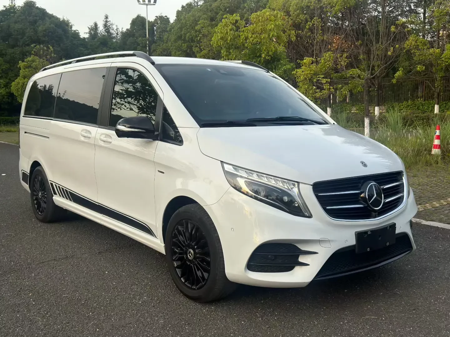 Mercedes-Benz V Class