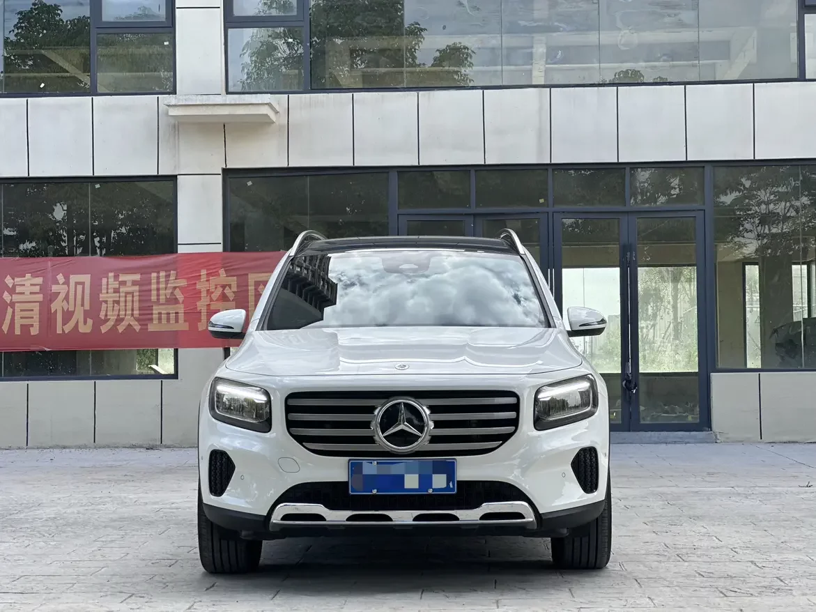 Mercedes-Benz GLB
