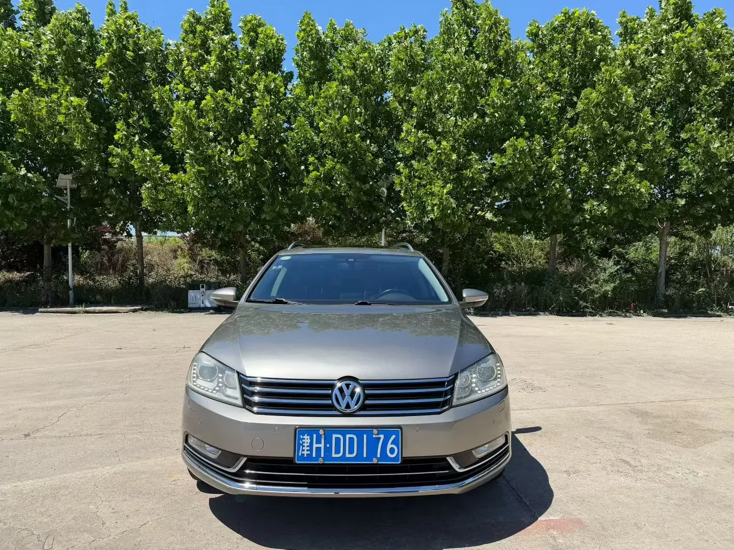 Volkswagen Magotan