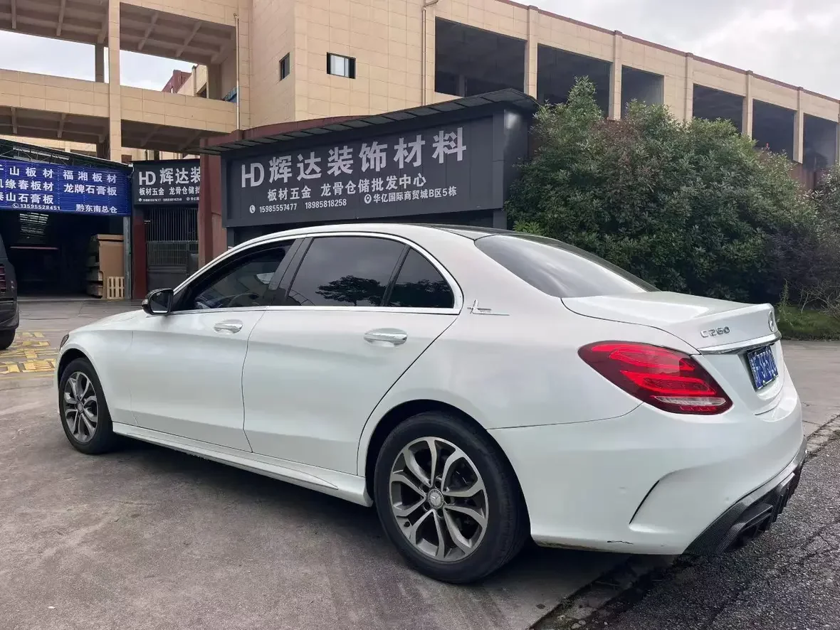 Mercedes-Benz C Class
