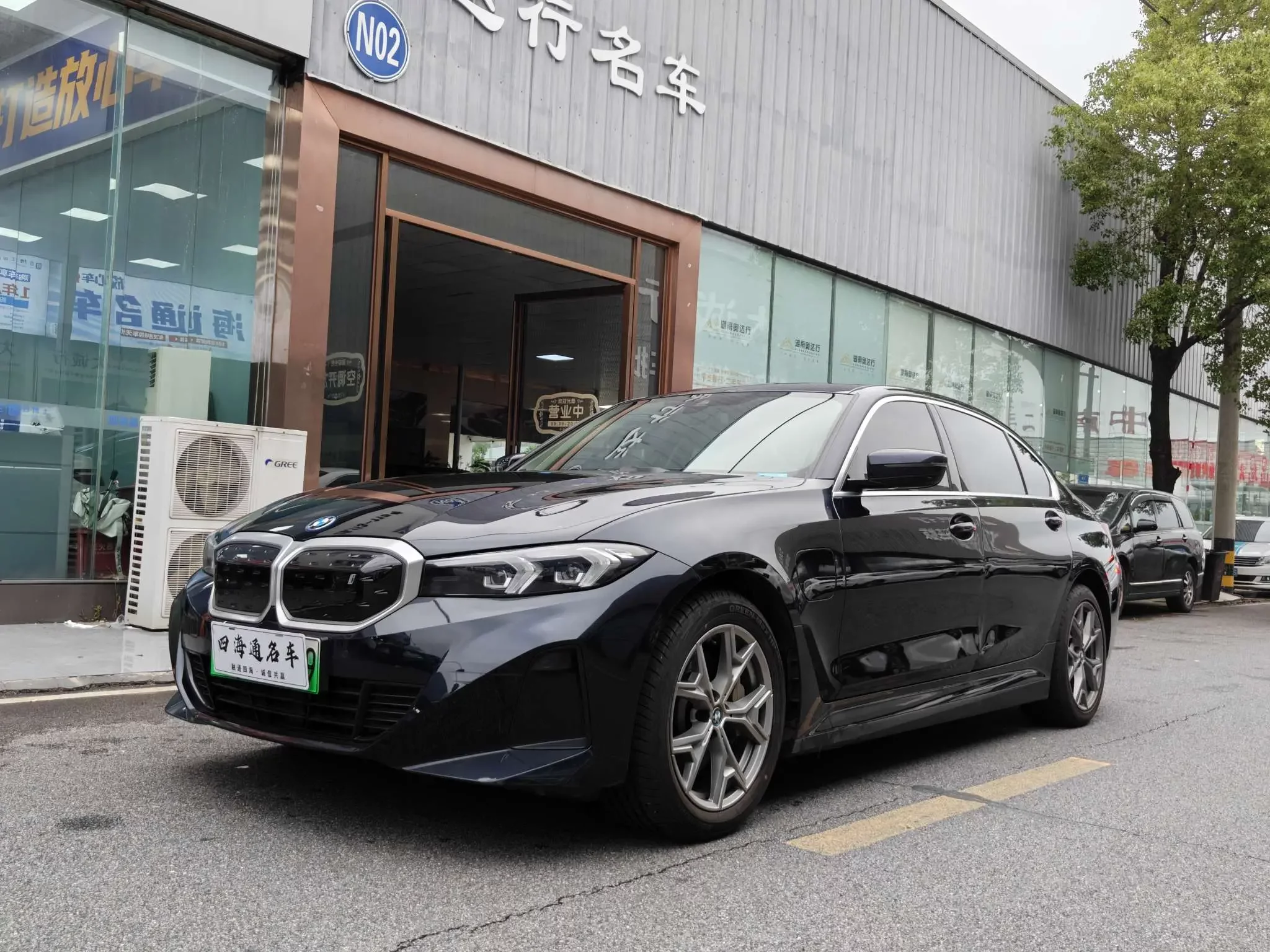 BMW i3