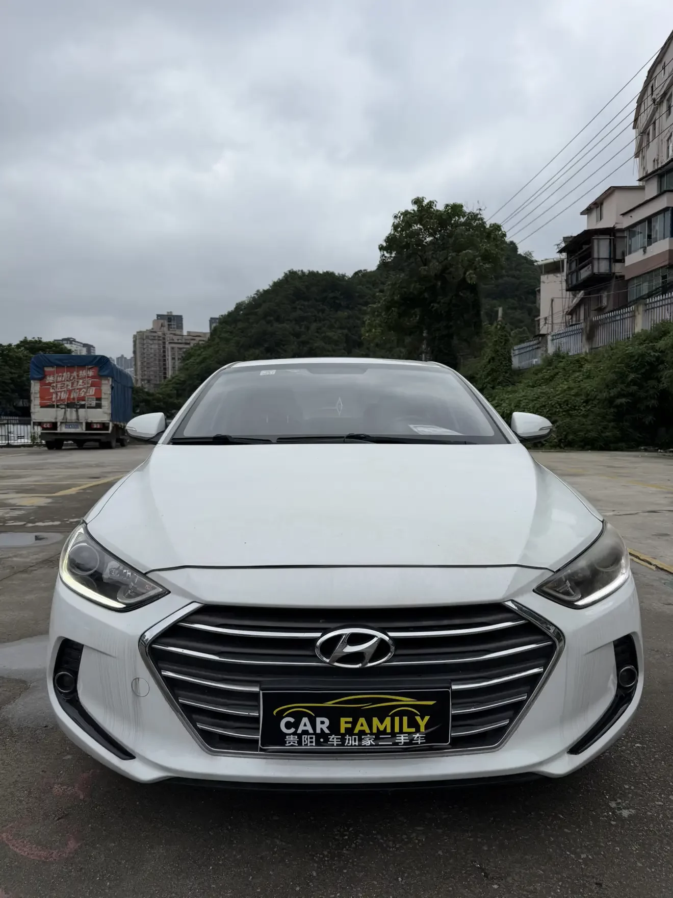 Hyundai lead