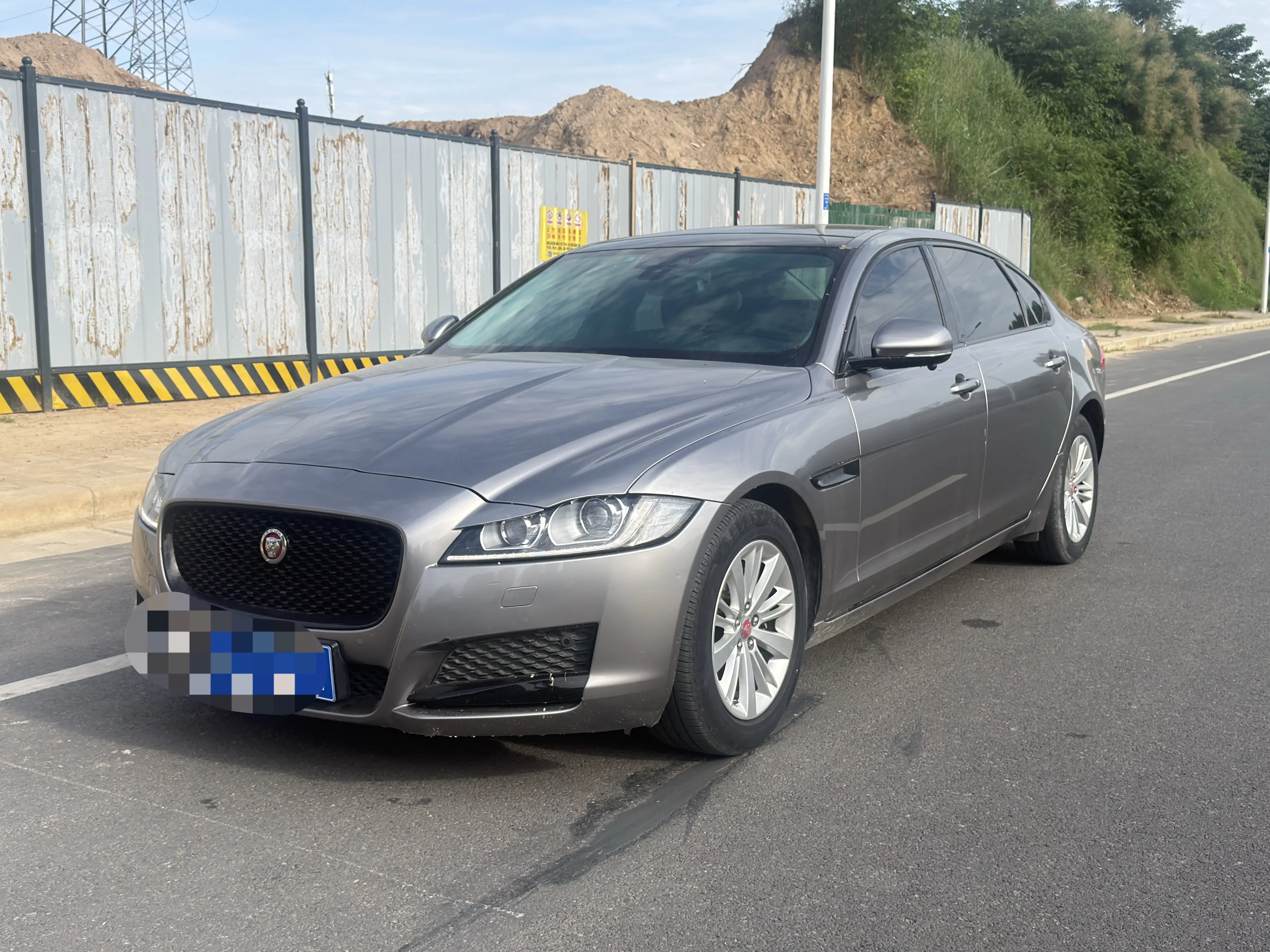 Jaguar XFL  из Китая