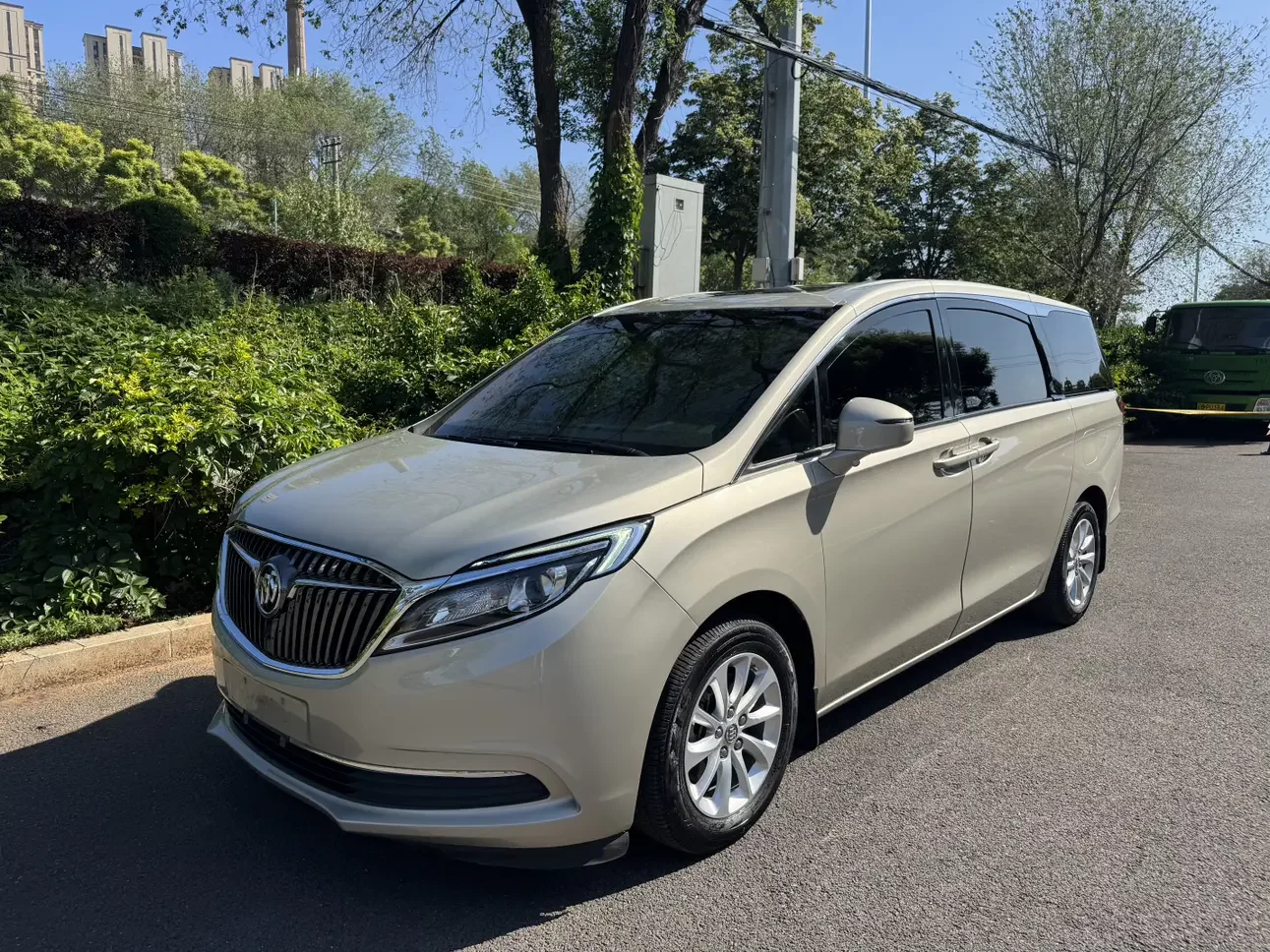 Buick GL8