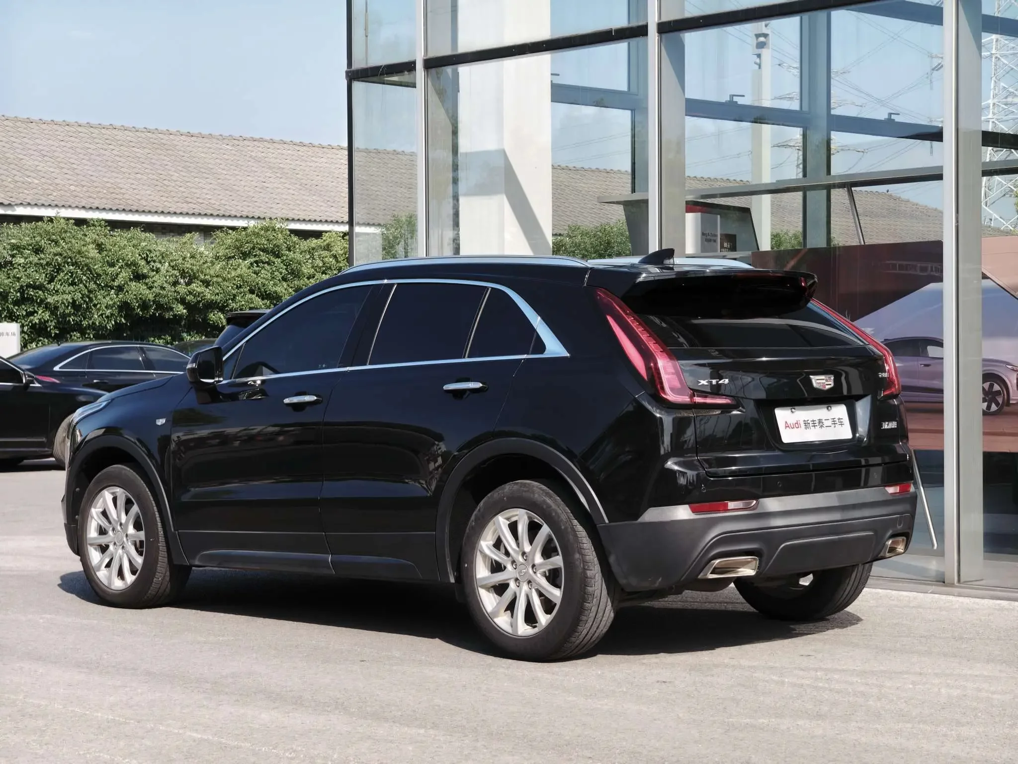 Cadillac XT4