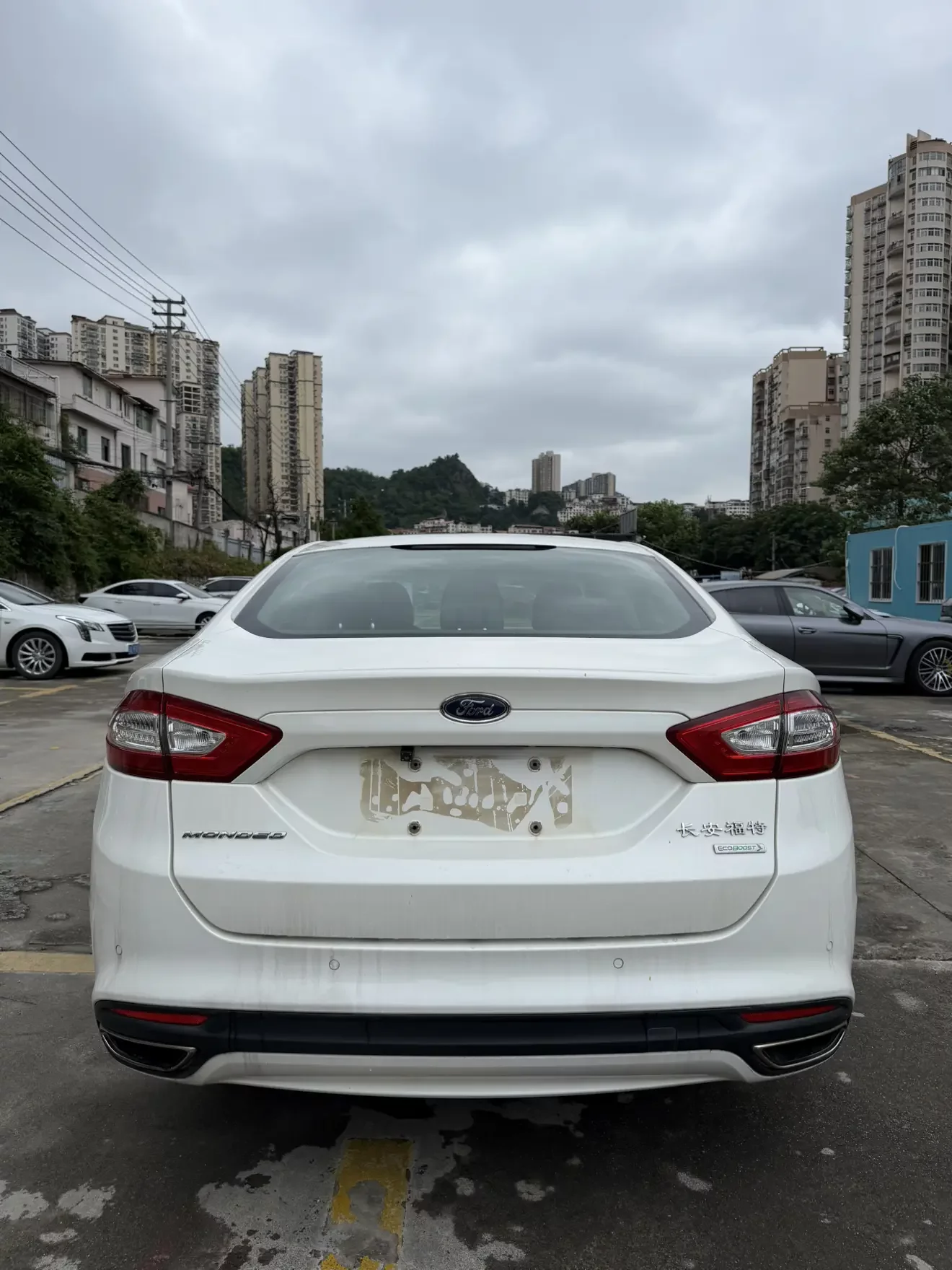 Ford Mondeo