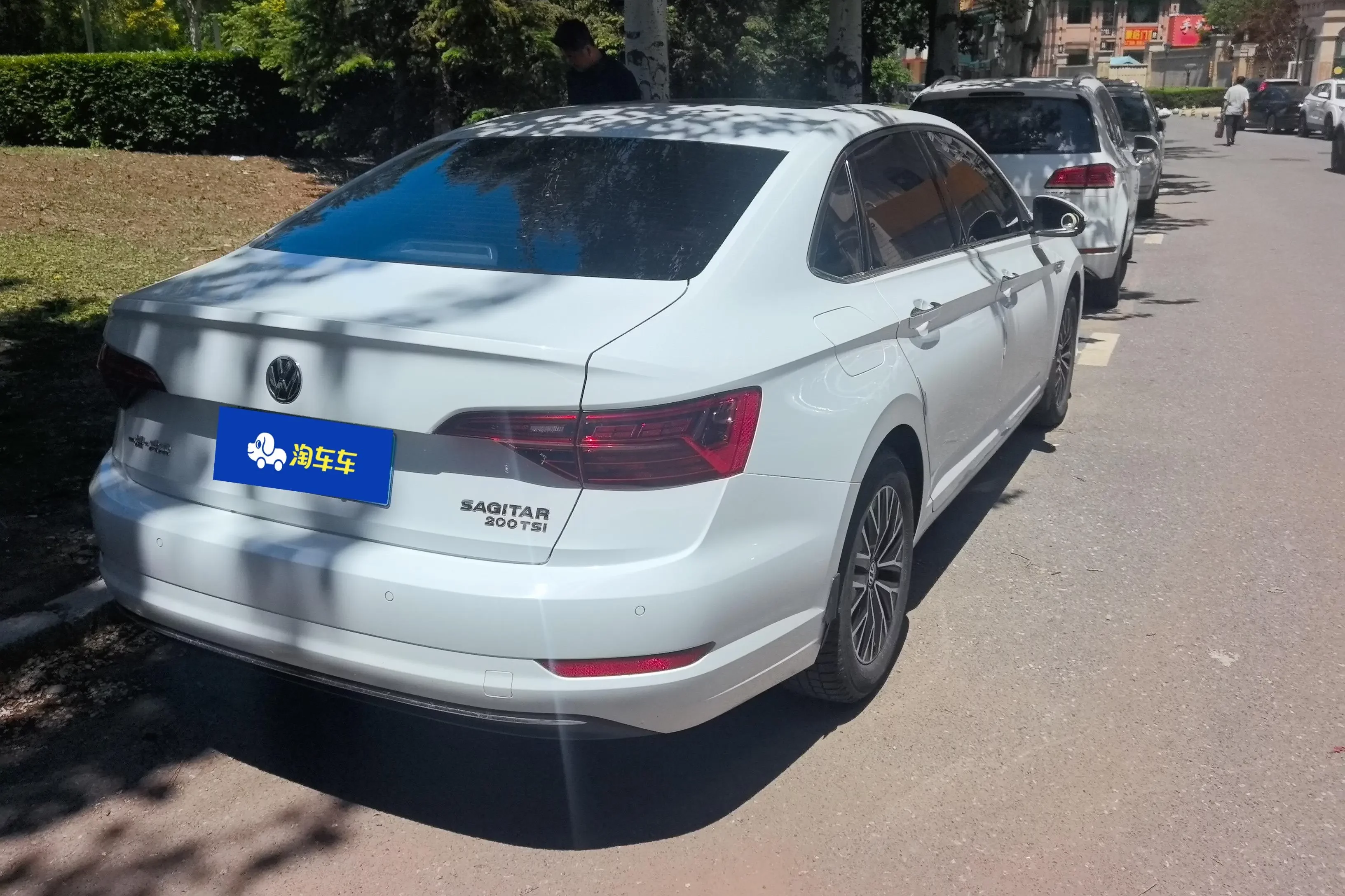 Volkswagen Sagitar
