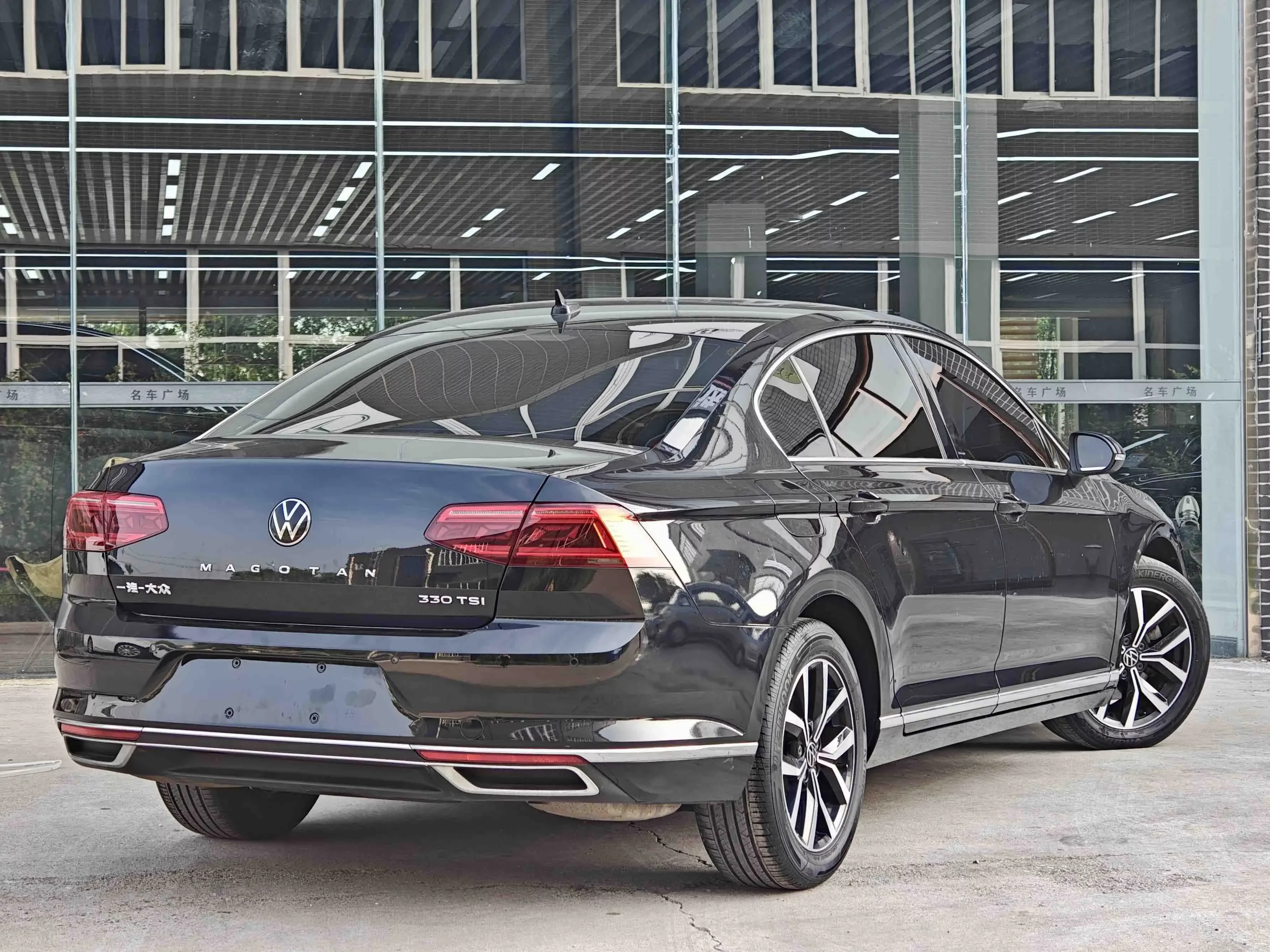 Volkswagen Magotan