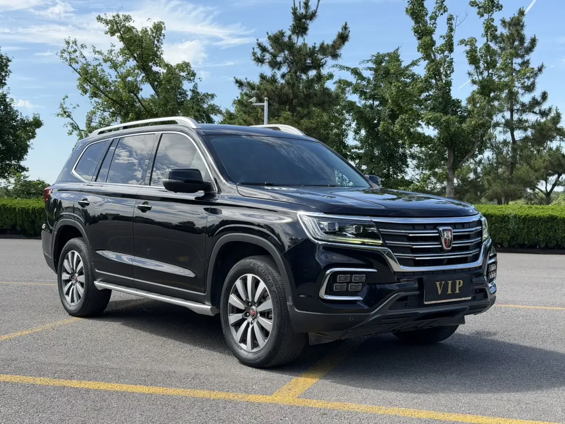Roewe RX8