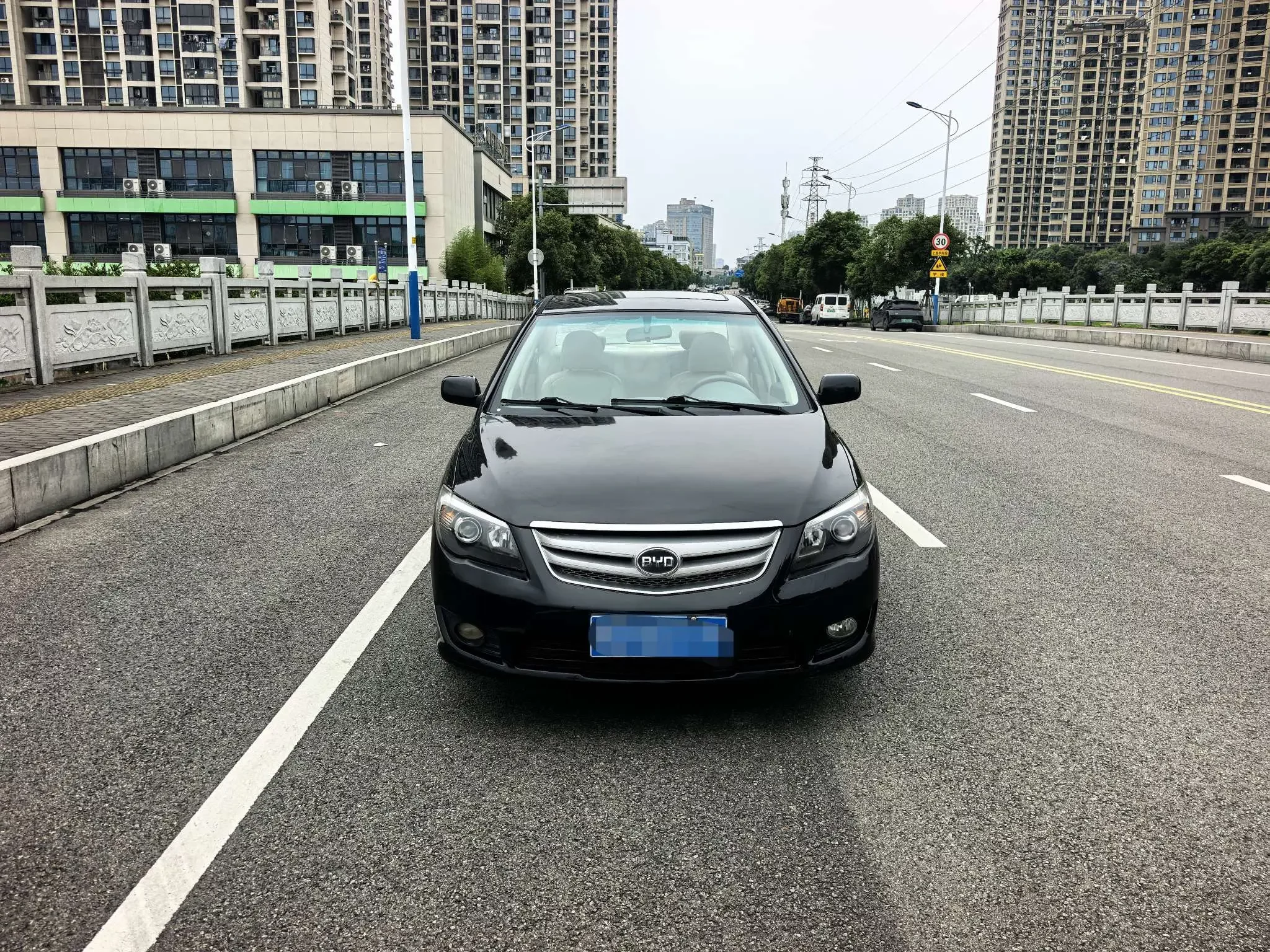 BYD L3