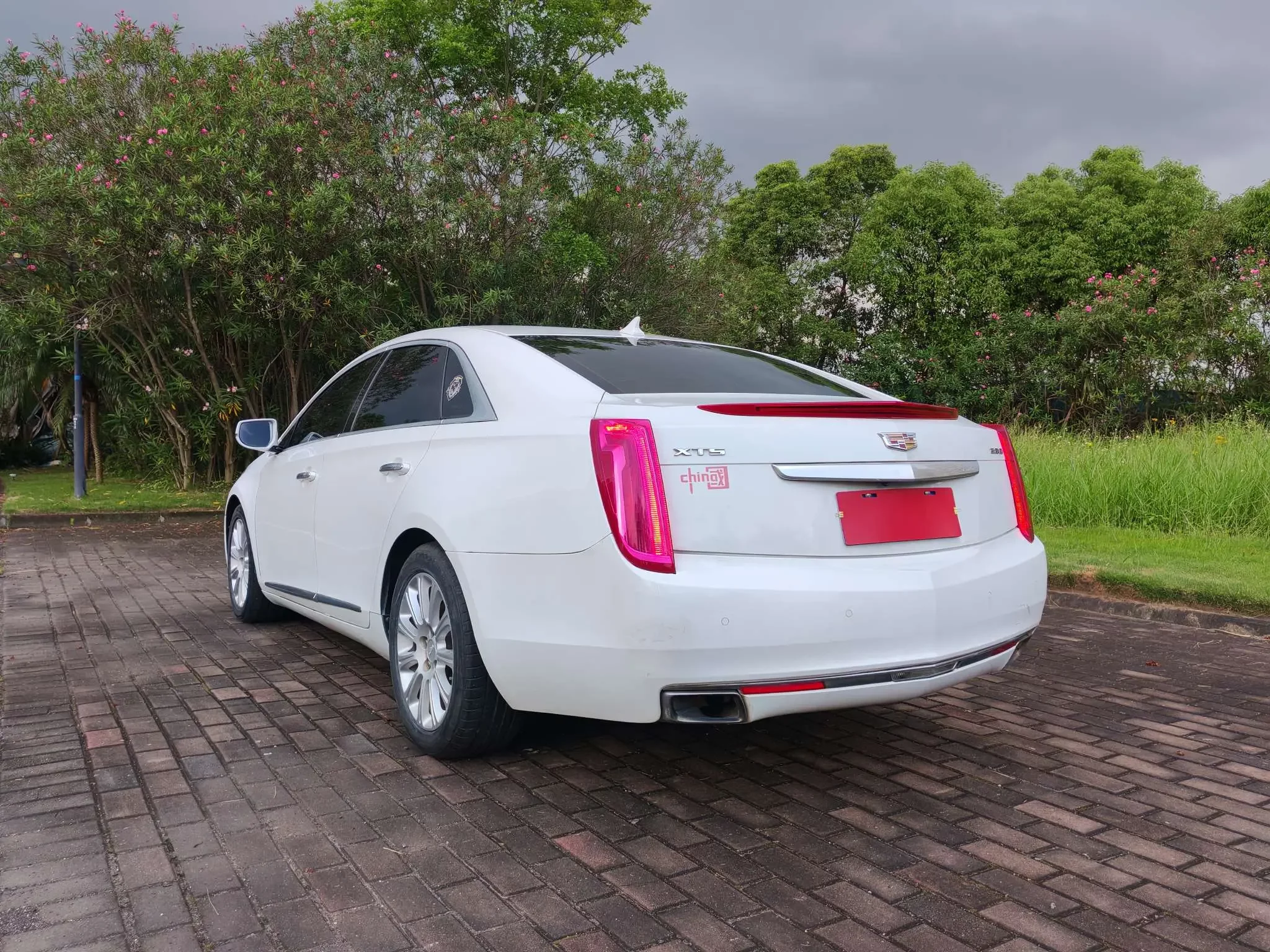Cadillac XTS