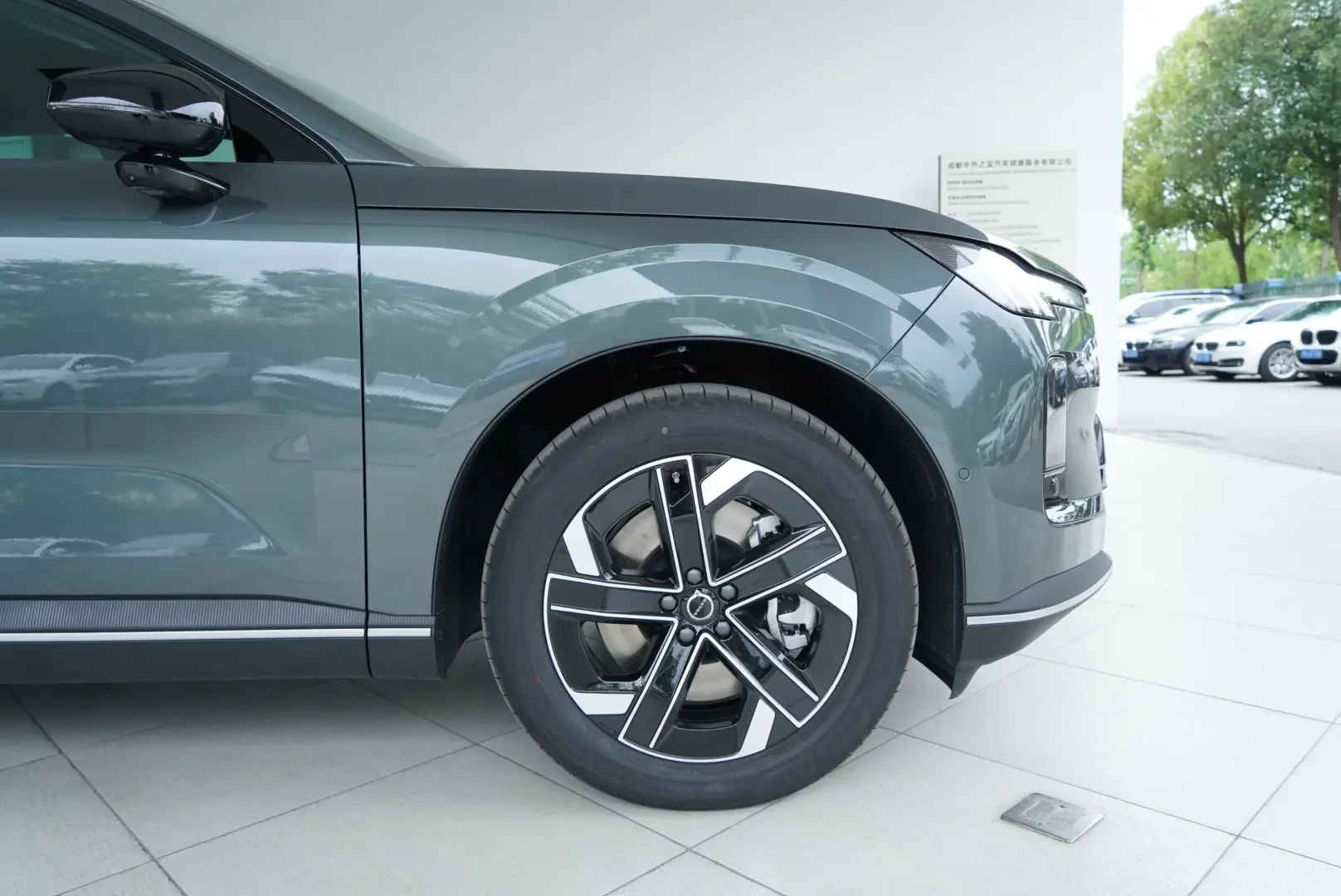 Volvo XC70