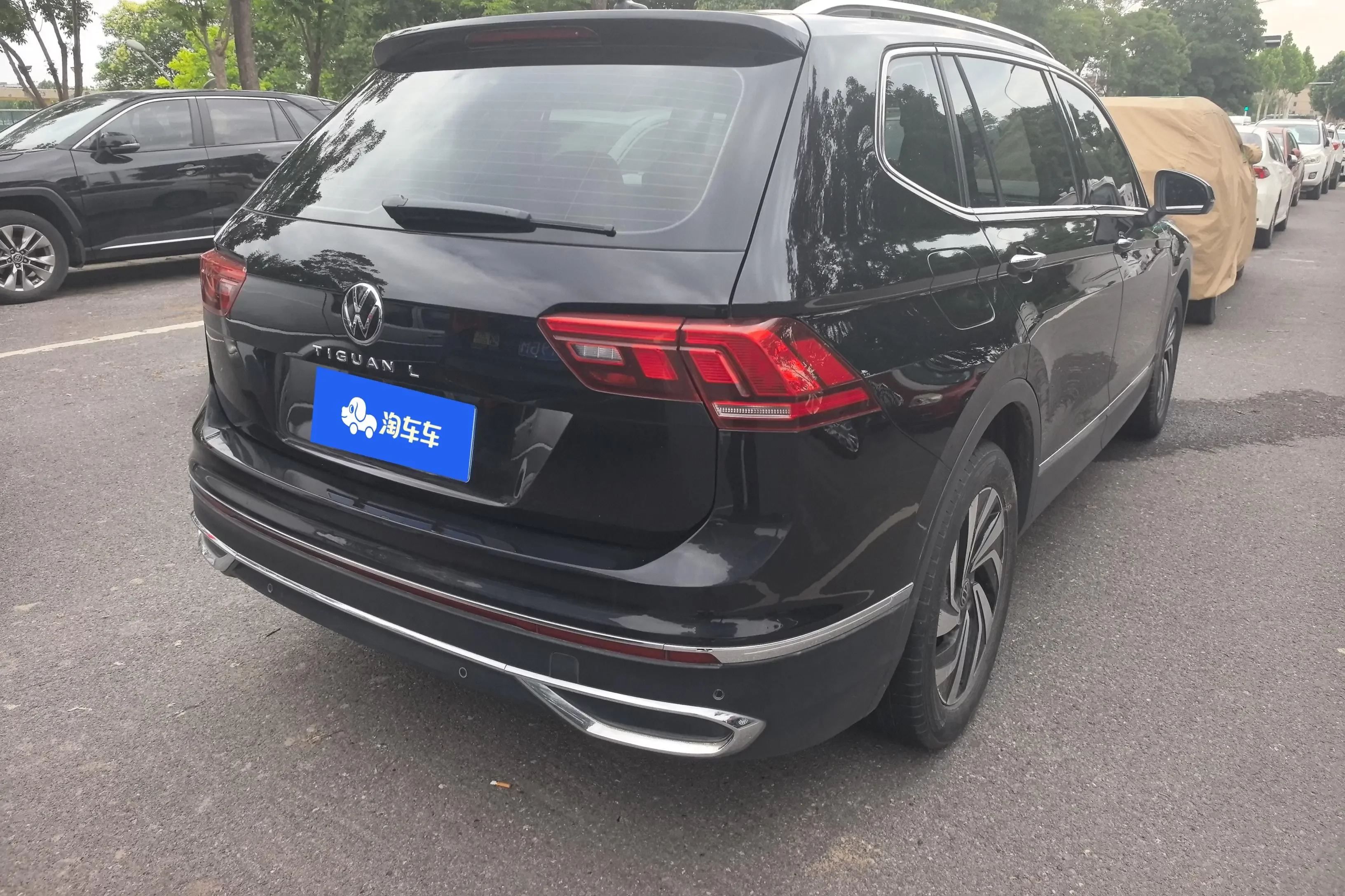 Volkswagen Tiguan L
