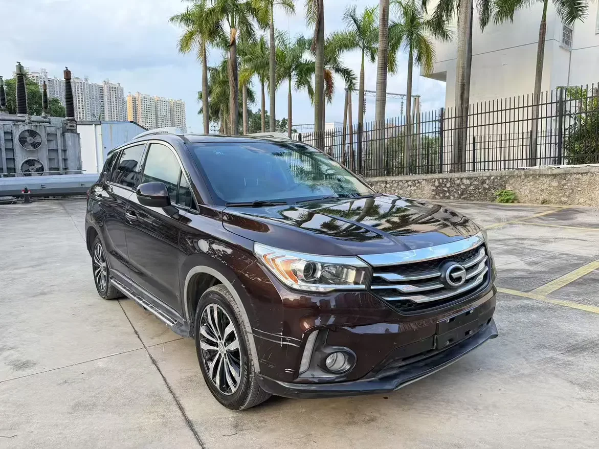 GAC Trumpchi GS4